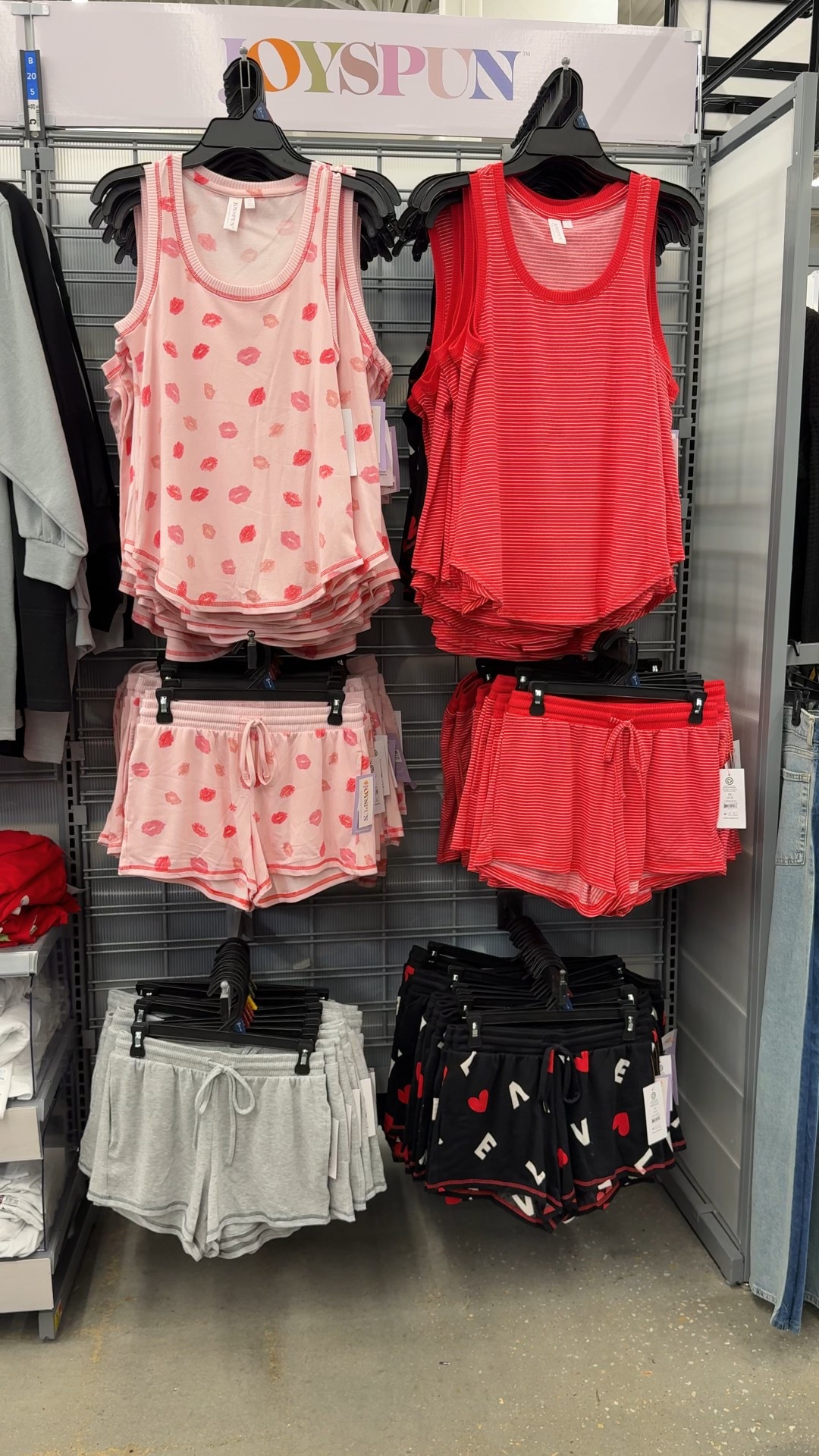 New valentines pajamas at Walmart!!



#LTKFindsUnder100 #LTKHoliday #LTKFindsUnder50