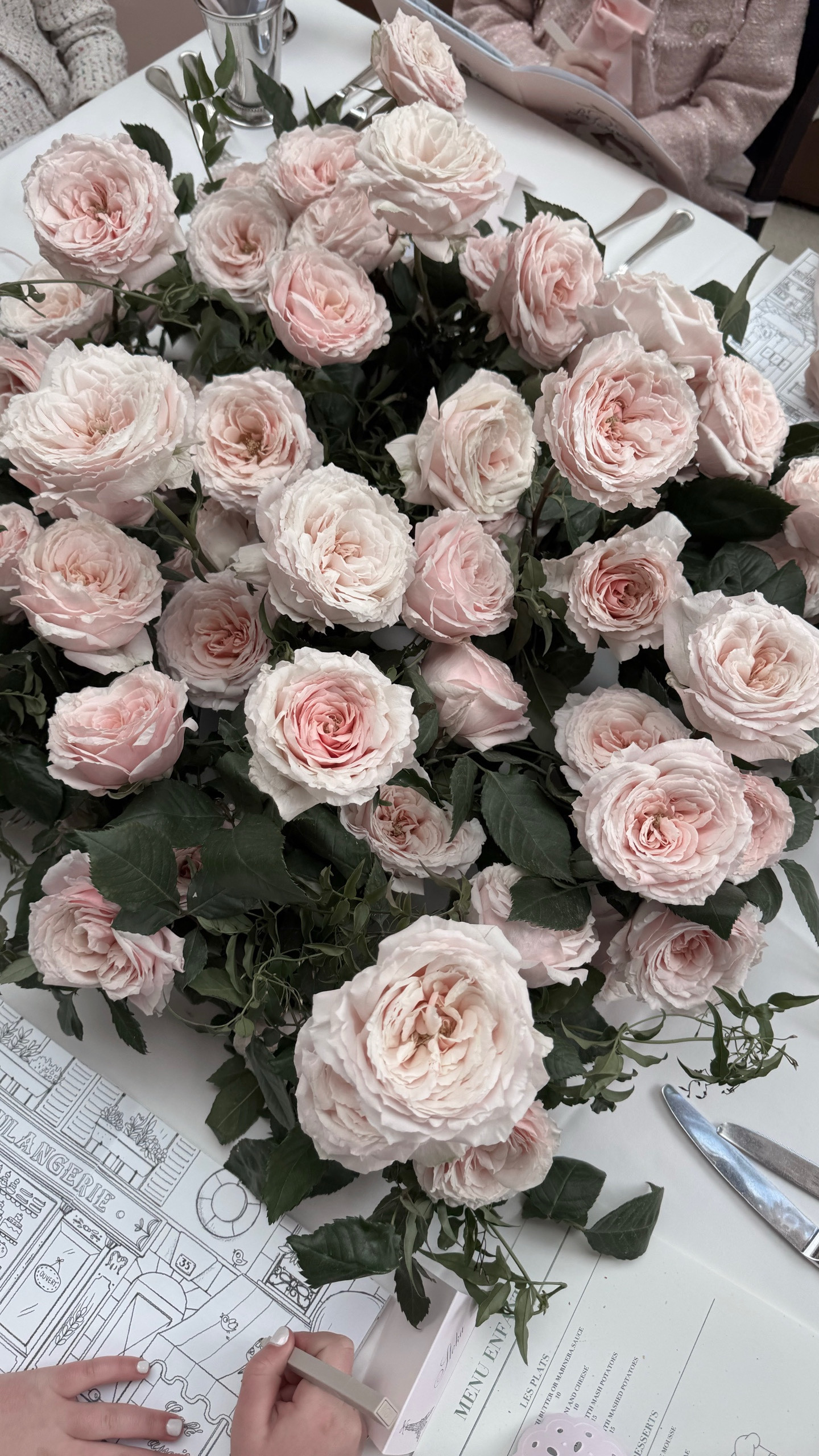 Adore the oversized fit of this sweatshirt and wear the clip daily. Perfect carpool look. 