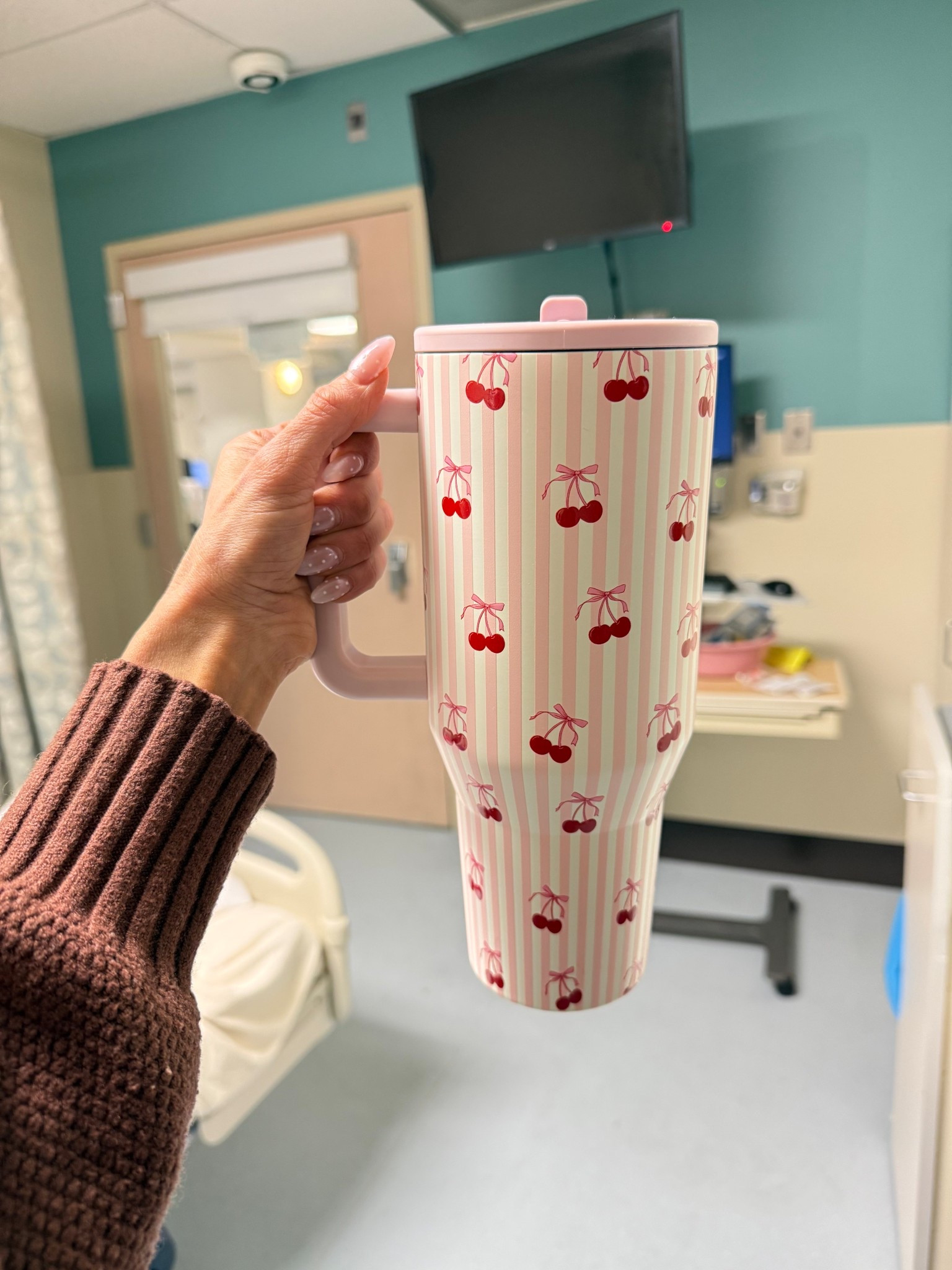 I found so many cute Valentine’s Day prints! Linking all of my favorites 🎀❤️

#LTKValentine #LTKmomlife #LTKdayinmylife