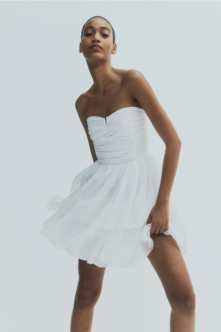 Flared-skirt bandeau dress | H&M (UK, MY, IN, SG, PH, TW, HK)