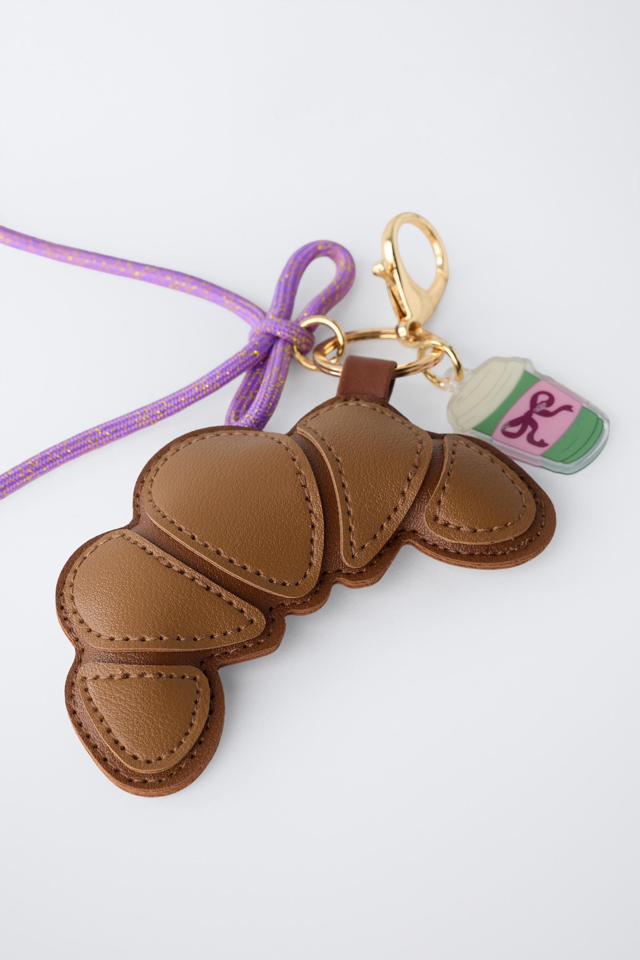 CROISSANT AND MATCHA TEA KEY RING | Zara FR