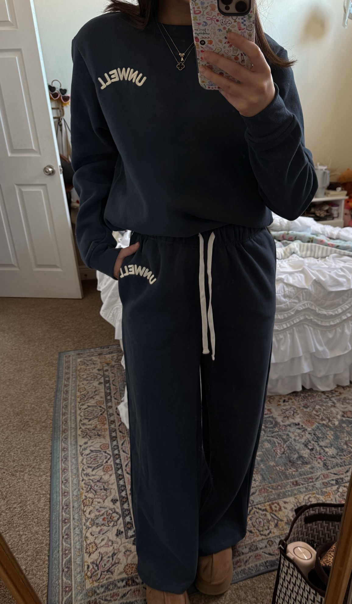 my new fav sweat set🤍

#LTKSeasonal #LTKootd #LTKFindsUnder50