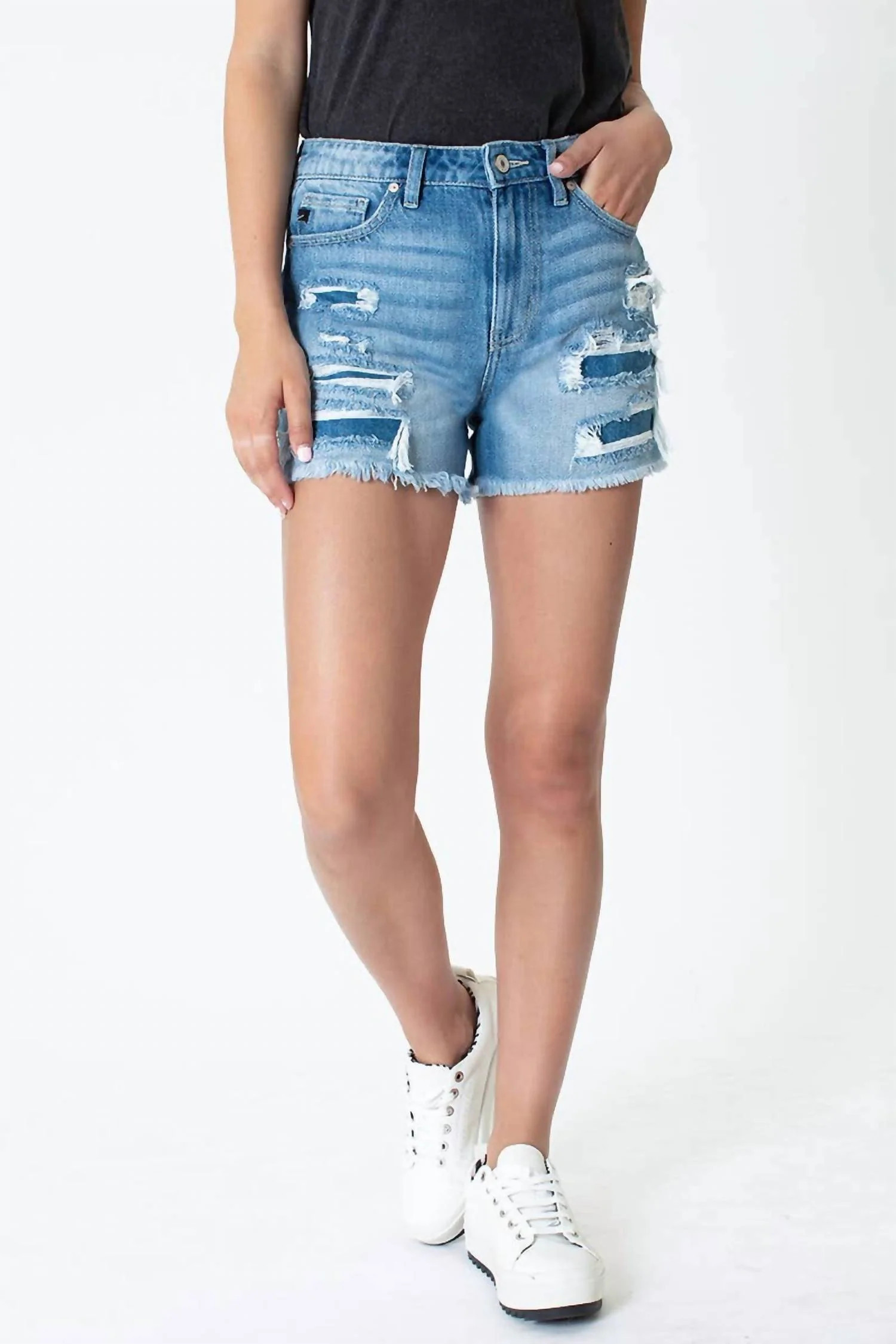 High Rise Fray Hem Mom Shorts In Medium Wash | Shop Simon