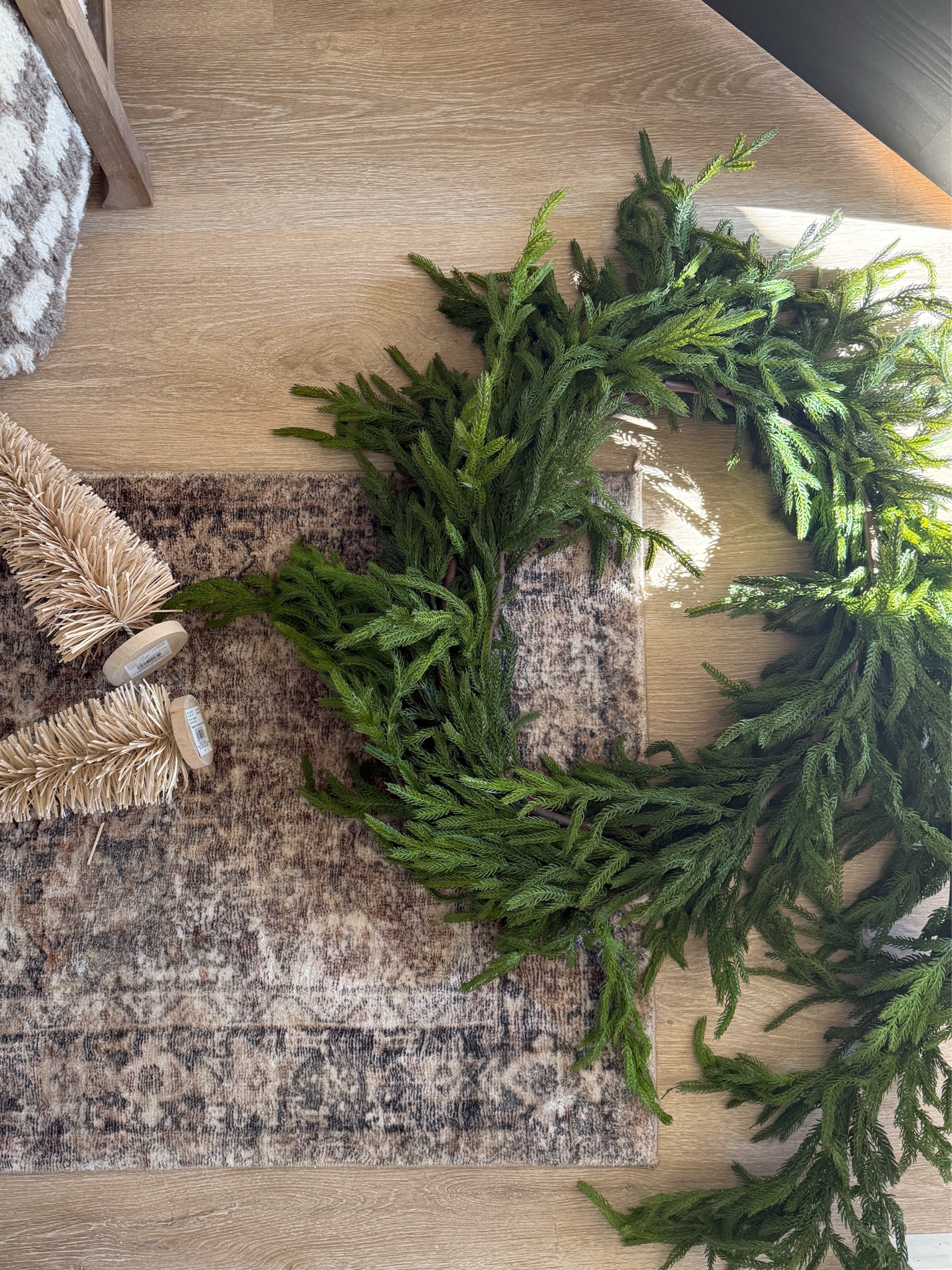 real touch 15 foot norfolk pine garland on sale!

Code: NORFOLK25

garland, real touch, Norfolk, Christmas decor, Christmas greens, holiday, greenery, stems, studio McGee, magnolia 

#LTKSeasonal #LTKHome #LTKSaleAlert