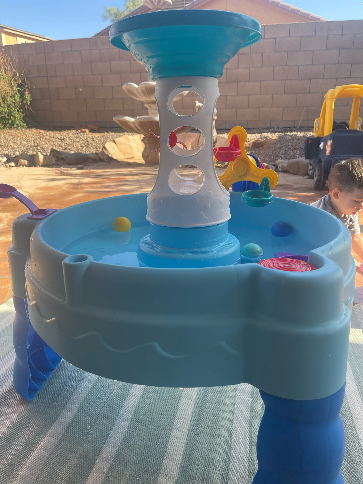 Spinning seas cheap water table