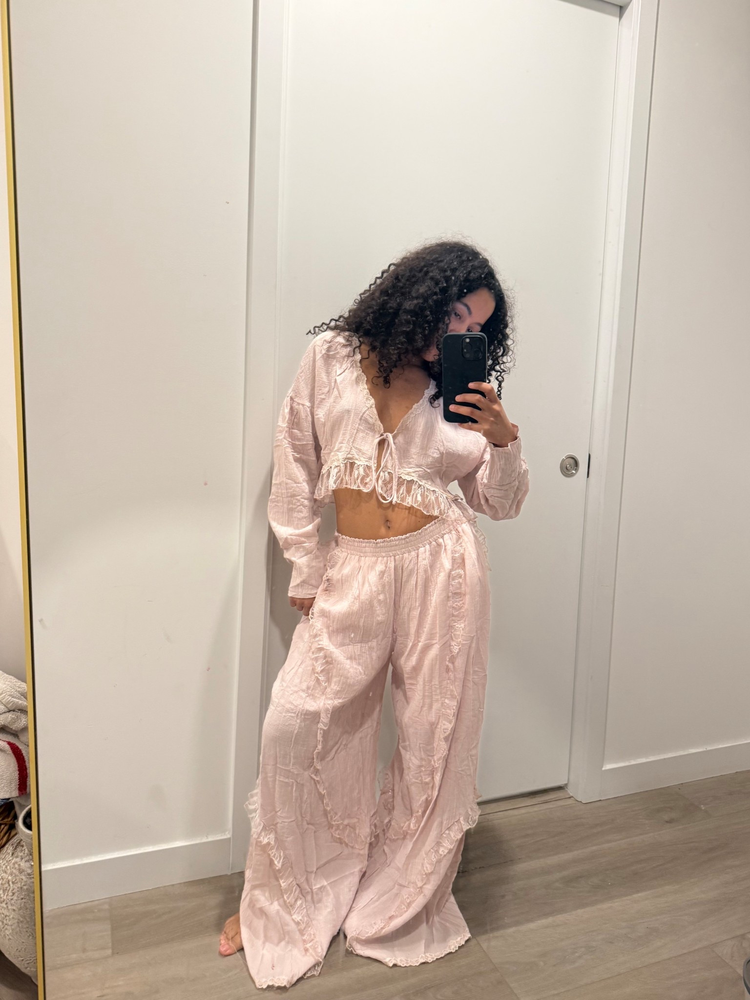 cutest set for lounging around the house 🩷 i’m 5’0 for reference & the pants are long, so it’s tall girl friendly! 