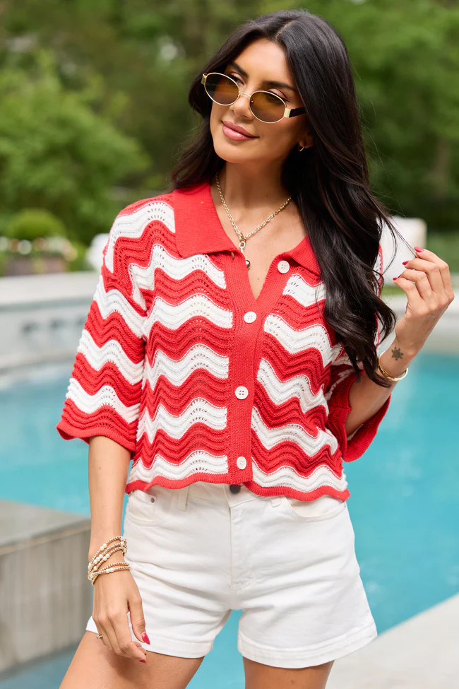 today only: FREE graphic tee with orders $125+ | Pink Lily