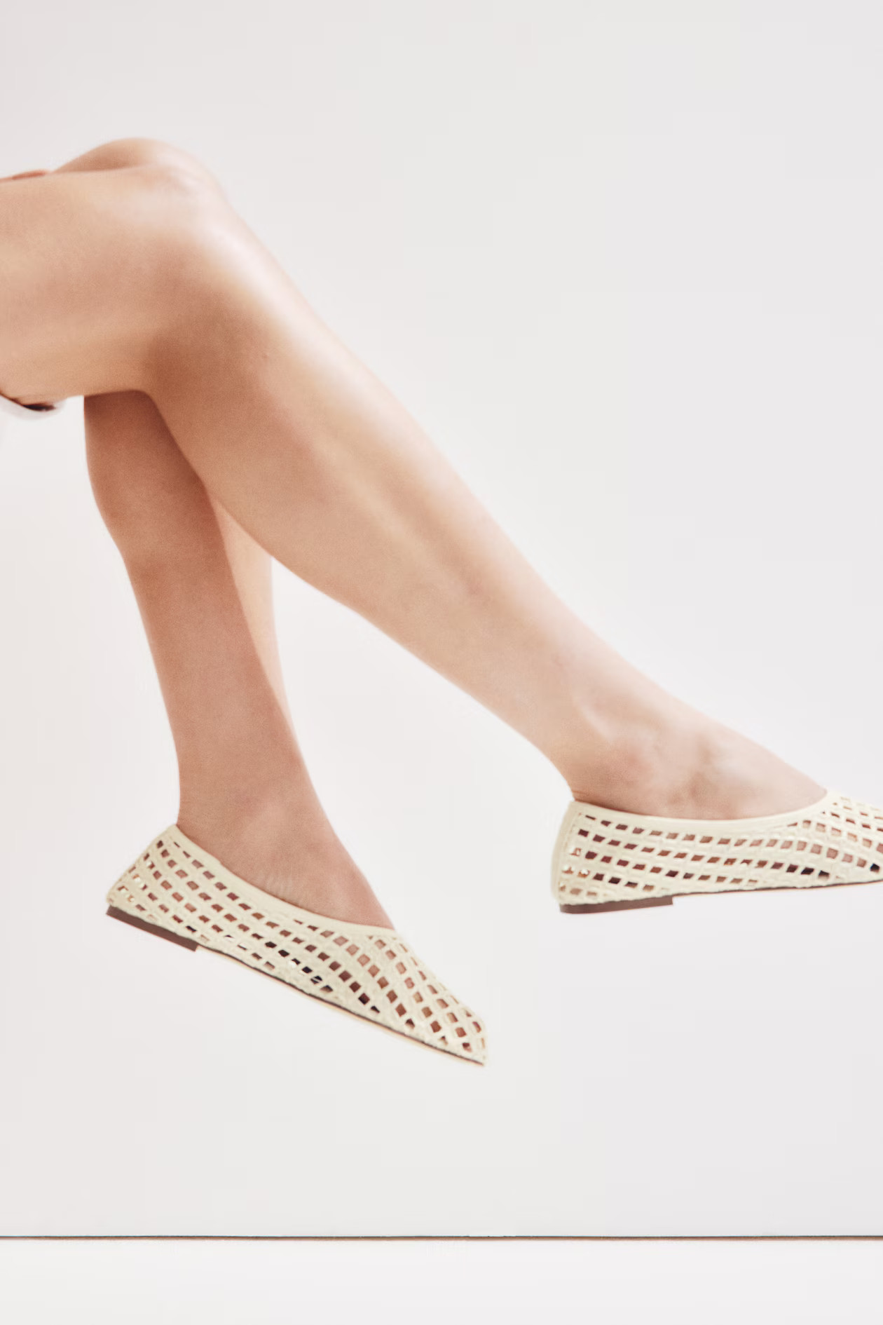 Straw ballet flats | H&M (UK, MY, IN, SG, PH, TW, HK)