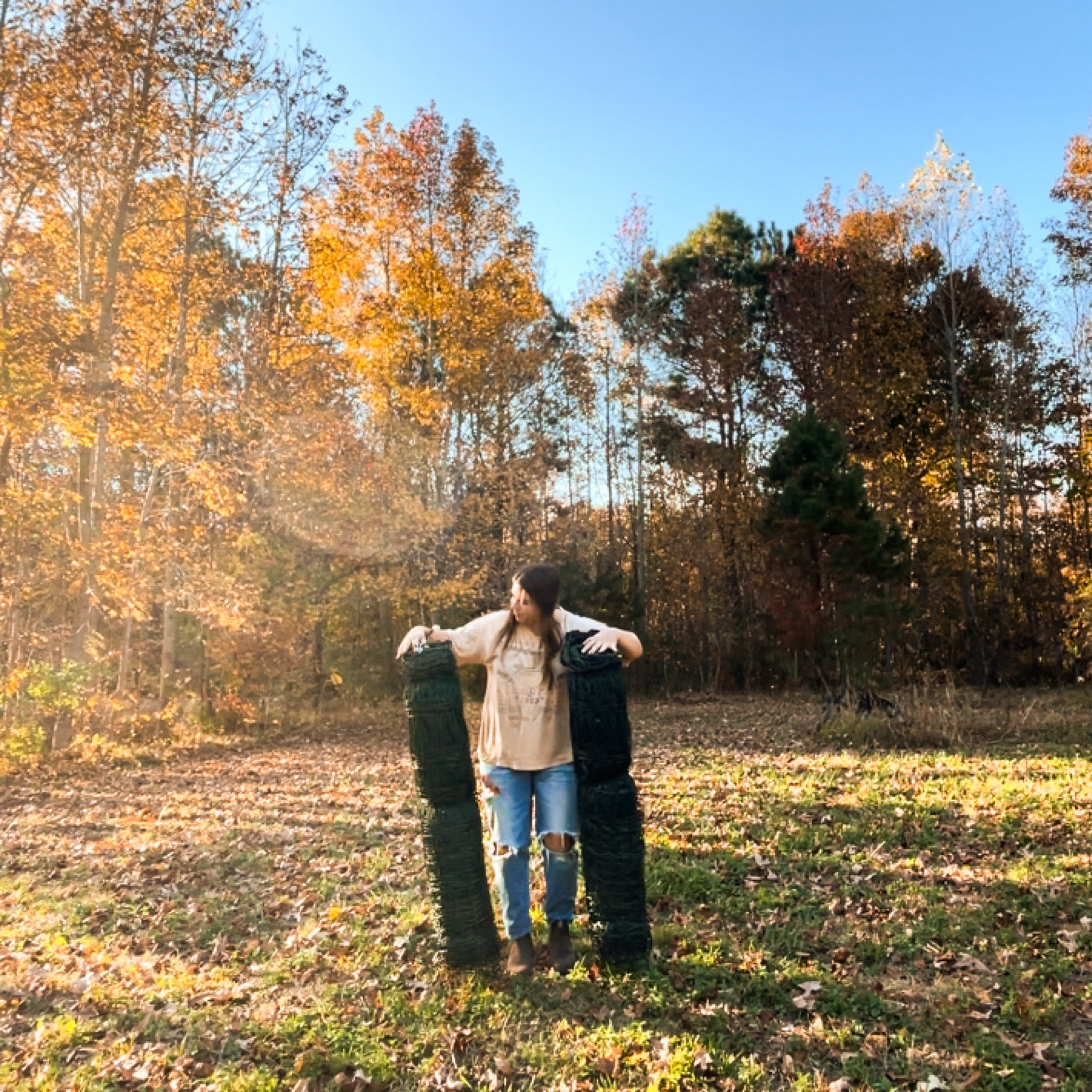 Electric fencing I use on my farm. Easy to set up and take down. I love the fact that I can put up a fence in just 30 min that keeps my animals in and keeps them safe from predators. Linking everything you need. 