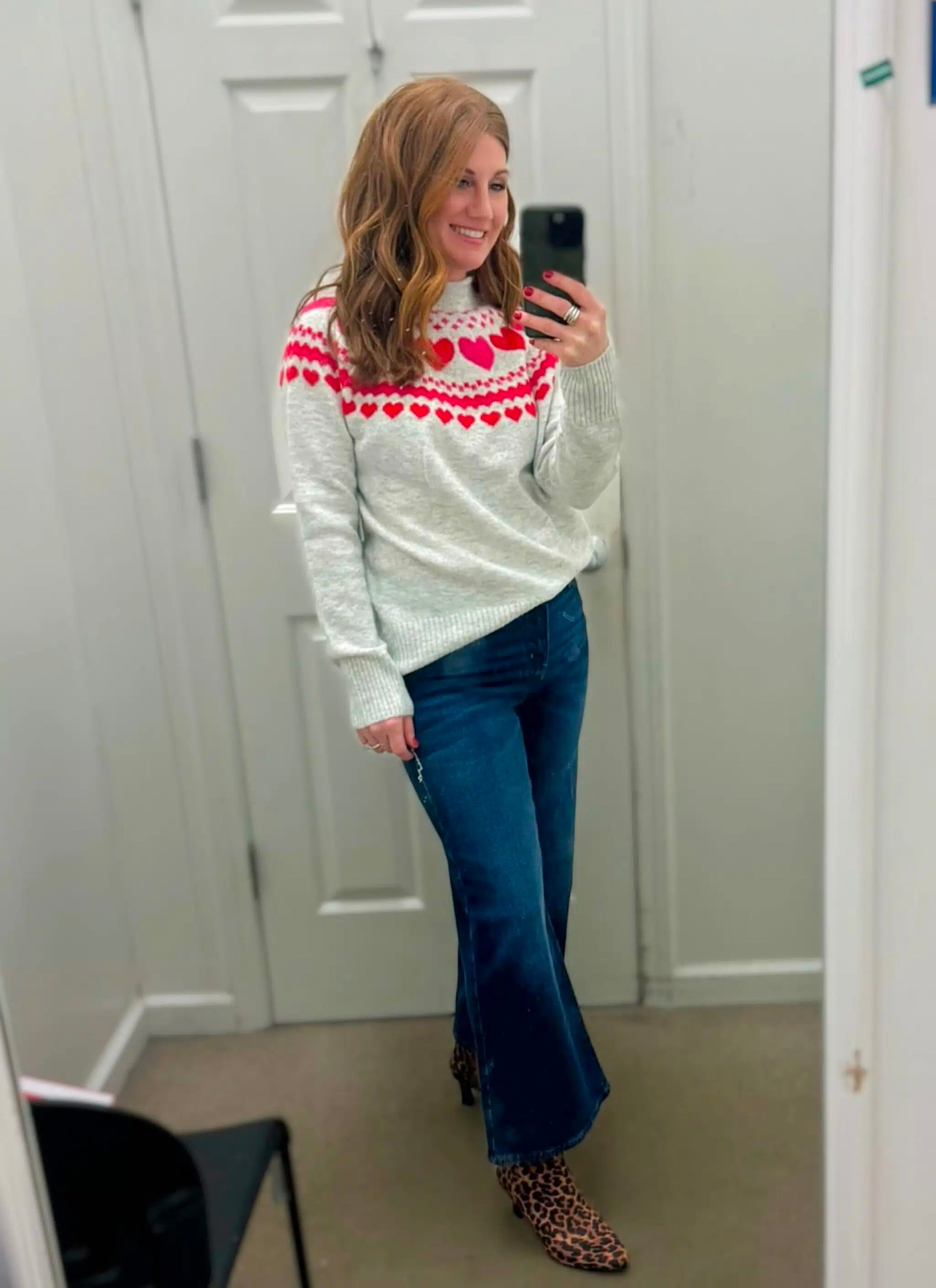 This sweater is still perfect for Valentine’s Day, but more neutral than the previous one. Stephanie is wearing a size small and size 4 jeans. 

#LTKootd #LTKPetite #LTKValentine