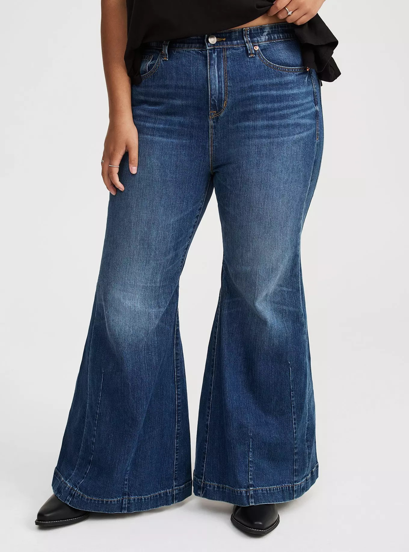 Festi Sky-High Super Flare Jean | Torrid (US & Canada)