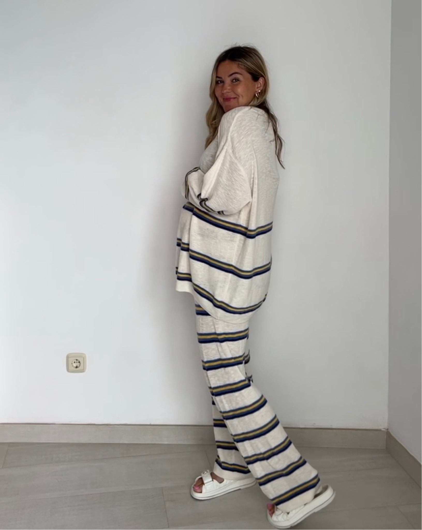 The comfiest piece that will transition so well to postpartum! I have it in two colors I love it so much.

#LTKtravel #LTKbump