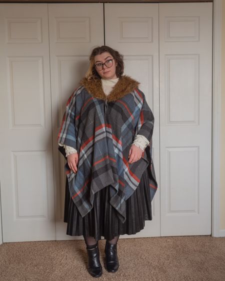 Plus size Christmas plaid cape
Poncho faux fur outfit 

#LTKHoliday #LTKSeasonal #LTKplussize