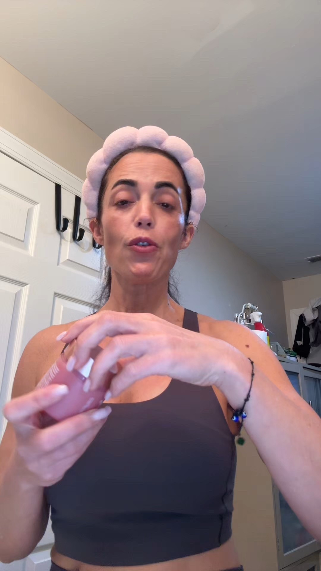 This jelly cream is a game-changer for glow ✨ Packed with collagen + niacinamide for bouncy, hydrated skin all day long. Find it on my LTK!

#LTKskincare #LTKbeauty #LTKfinds

#LTKFindsUnder100 #LTKBeauty #LTKSummerEdit