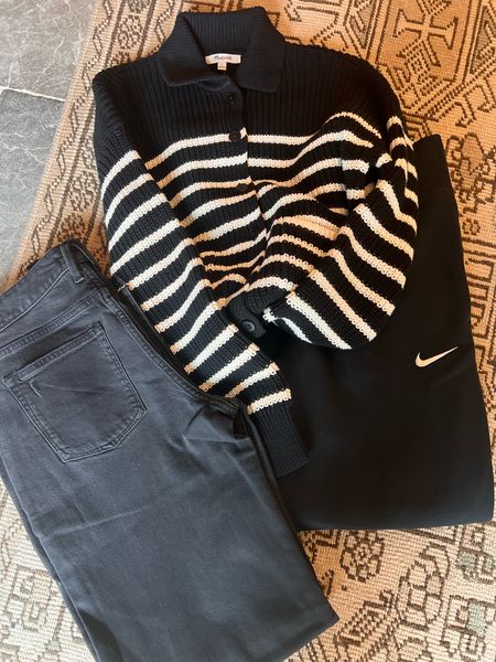 Sweater: small
Jeans: 2 
Pants: medium

Recent Nordstrom order pieces!

#LTKstyletip