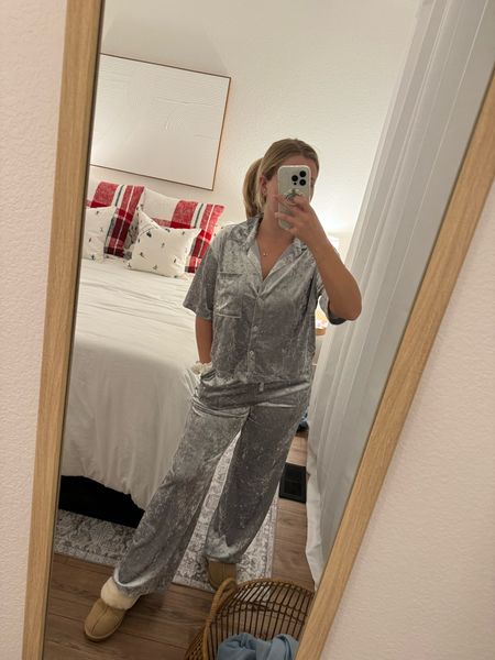 Luxe velour pajama set, button-down shirt and pants 💤 cozy pajamas, wearing size small. Length is perfect and I’m only 5’2”. Top is just a bit cropped 

#LTKfindsunder50 #LTKstyletip #LTKGiftGuide