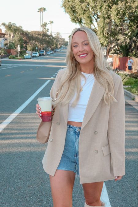 San Diego Date Night Outfit

Neutral Blazer, Jean Shorts Outfit, Casual Dinner Outfit, Neutral Style

#LTKSeasonal #LTKshoecrush #LTKstyletip