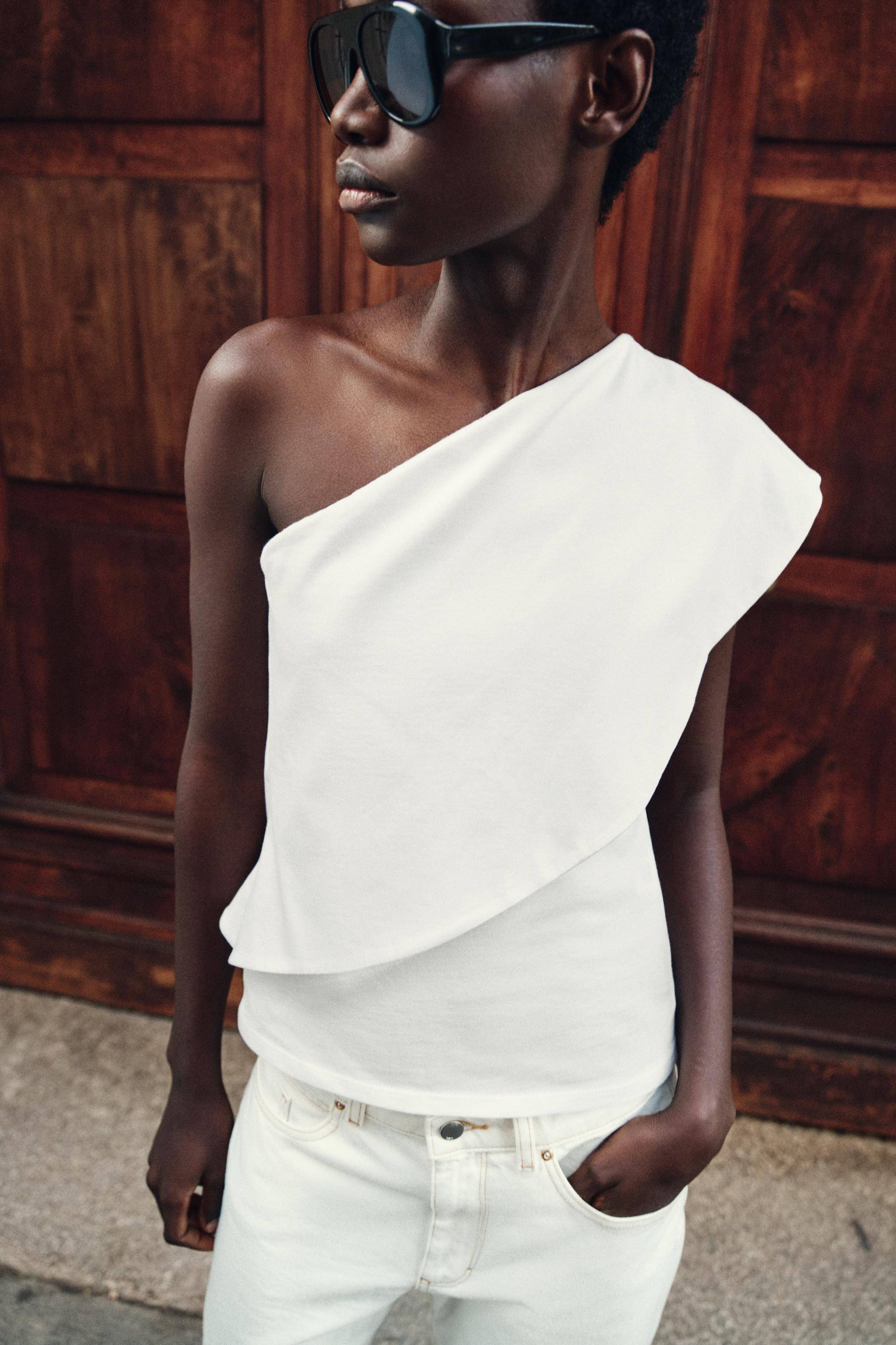 ASYMMETRIC INTERLOCK TOP | Zara US