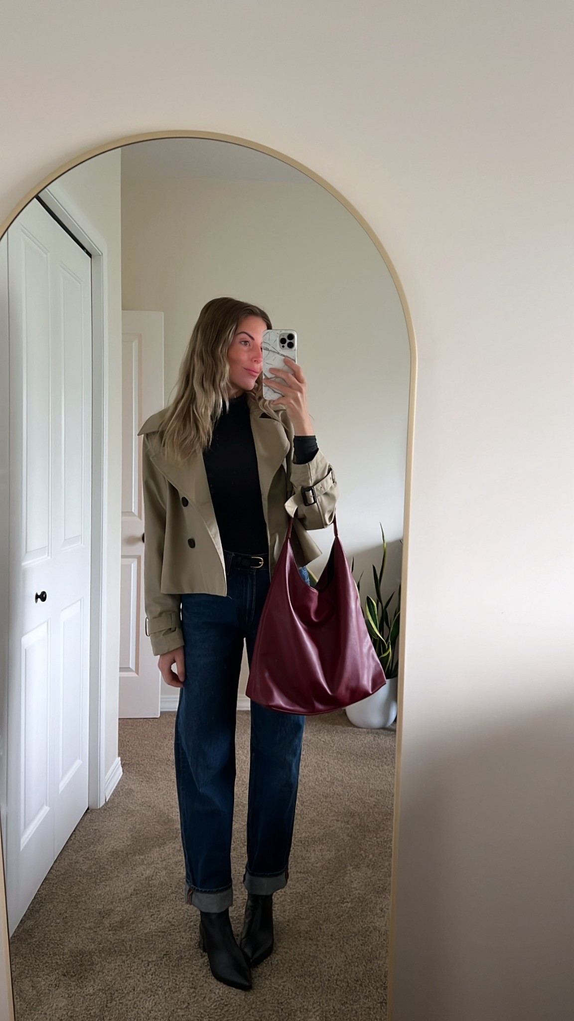 Trench coat season and Zara has some really cute ones available! 

My burgundy bag sold out but I LOVE the gap suede burgundy tote that’s available 

#LTKbeauty #LTKstyletip #LTKcanada