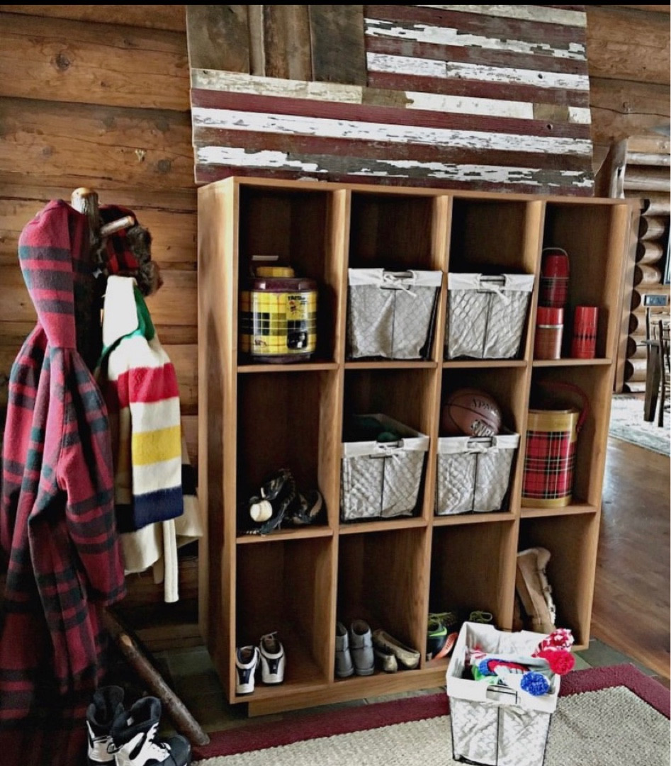 Fall Mudroom

#LTKhome #LTKSeasonal #LTKFind