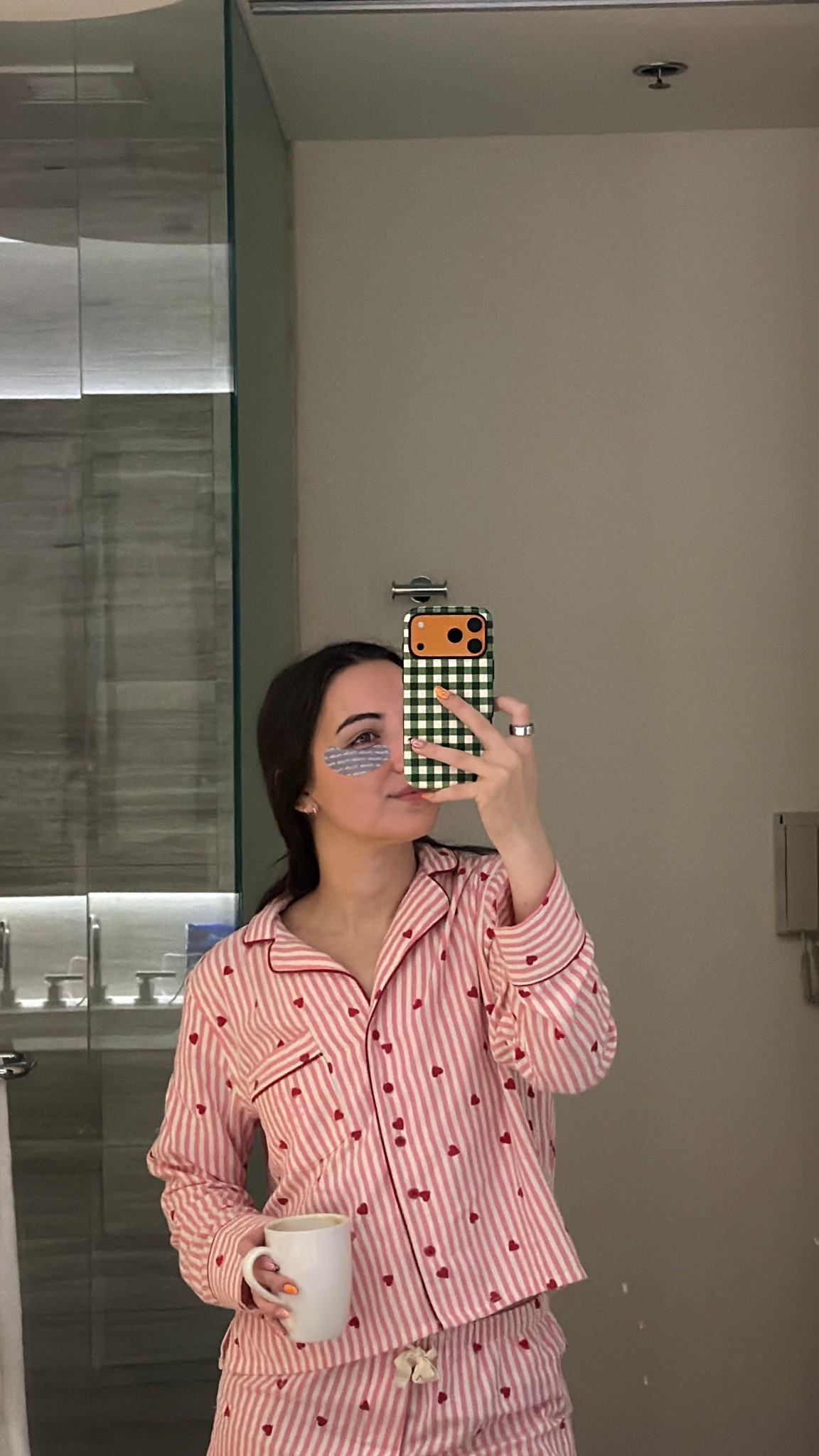 valentines pajamas & skincare 🩷🧖🏻‍♀️




gap summer fridays collab, target, galentines, heart pajamas, aesthetic, victoria secret, eye patches rhode morning routine, grwm

#LTKmorningroutine #LTKdayinmylife #LTKgrwm