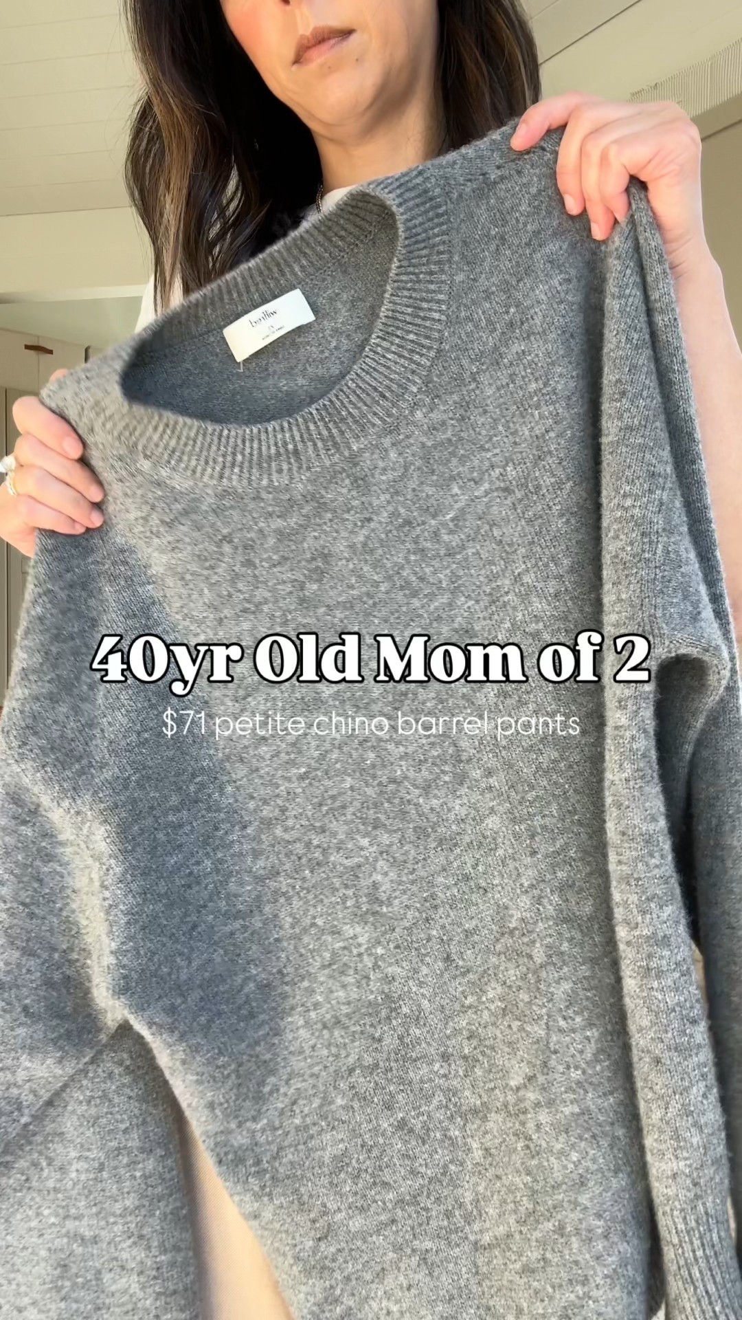 New Gap chino barrel pants. These are a great fit on petites. I sized up to a petite 2 so the rise wouldn't feel too tight. Very comfy, too!

Gap barrel chino pants petite 2
Everlane tee medium
Aritzia cashmere blend sweater xs
Everlane ballet flats 5
Anine Bing Kate bag
YSL Sunglasses
Dorsey James necklace 15"


#LTKgrwm #LTKPetite #LTKmomlife