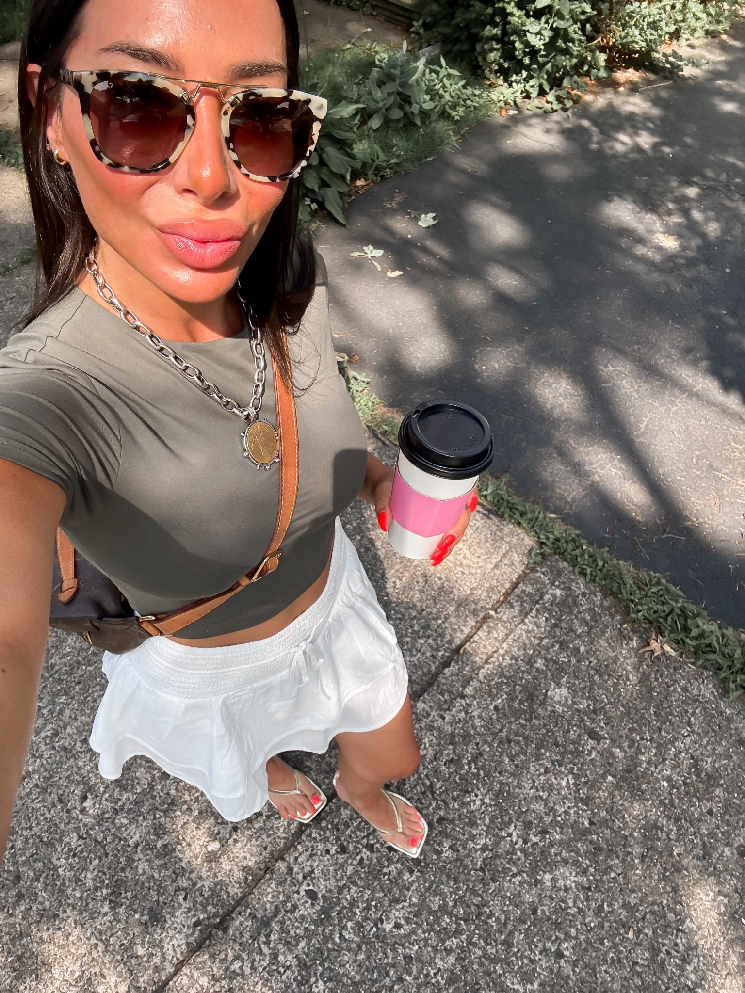 Cute & casual ootd 🤍



#LTKTravel #LTKShoeCrush #LTKFindsUnder50