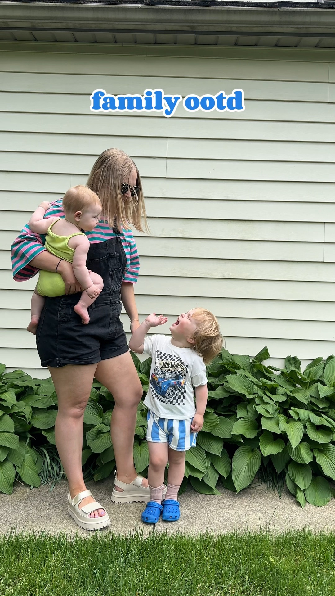 Tee: XL 
Overalls: M 
Shoes: 7 (usually wear a 7.5 but these run big!!)

Baby: 6-12 mo
Toddler: 4T

#LTKMidsize #LTKStyleTip #LTKFamily