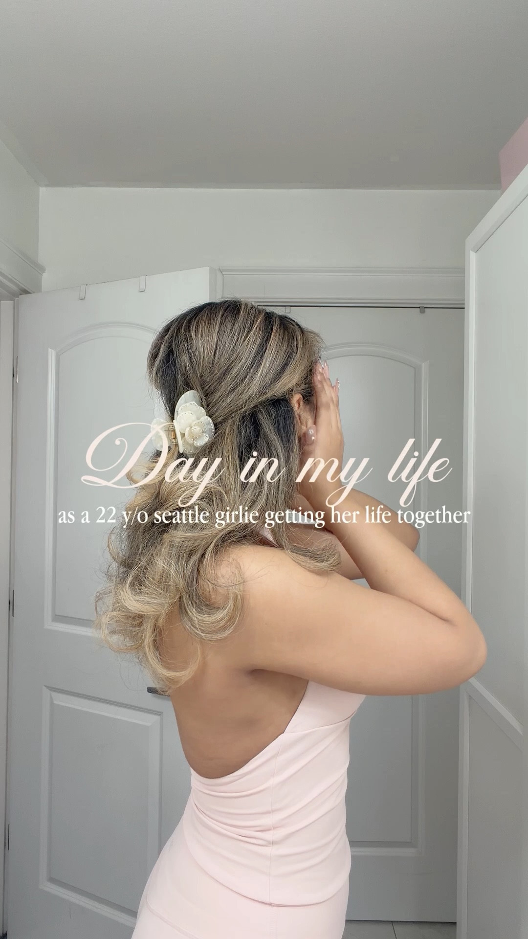 Day in my life as a 22 year old trying to get her life together 🎧🎀👟

#healthylifestyle #gymmotivation #pinkaesthetic #productive #gymoutfitinspo | productive morning routine, girly motivation, day in my life, Seattle influencer / content creator, grocery shopping, Sephora run, working from home, ab workout 

#LTKdayinmylife #LTKgrwm #LTKActive
