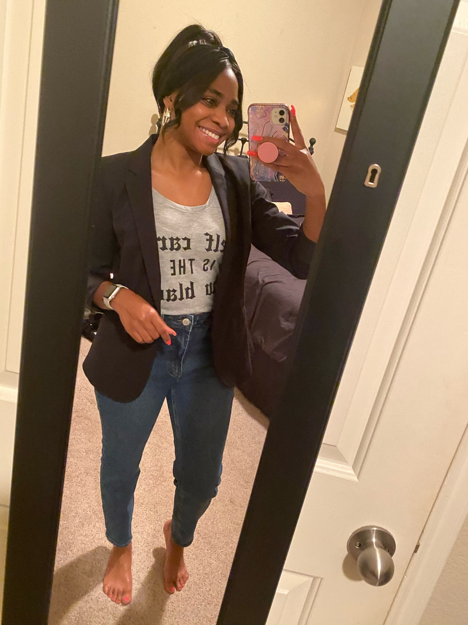 A blazer is always a good option when you want to dress up a casual look. Throw on one of your favorite tees to add your personality! 

#LTKstyletip #LTKworkwear