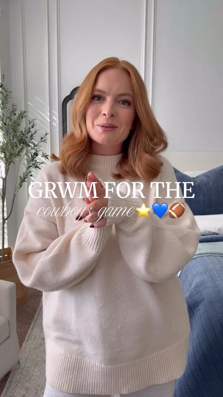 What do you think? Should have stuck with the denim or liked the black blazer??💙🏈⭐️ Not the best game but the view was nice!

#grwm #dallascowboyoutfit #gamedaystyle #whatiwore #dallascowboys #stadiumstyle #outfitreel