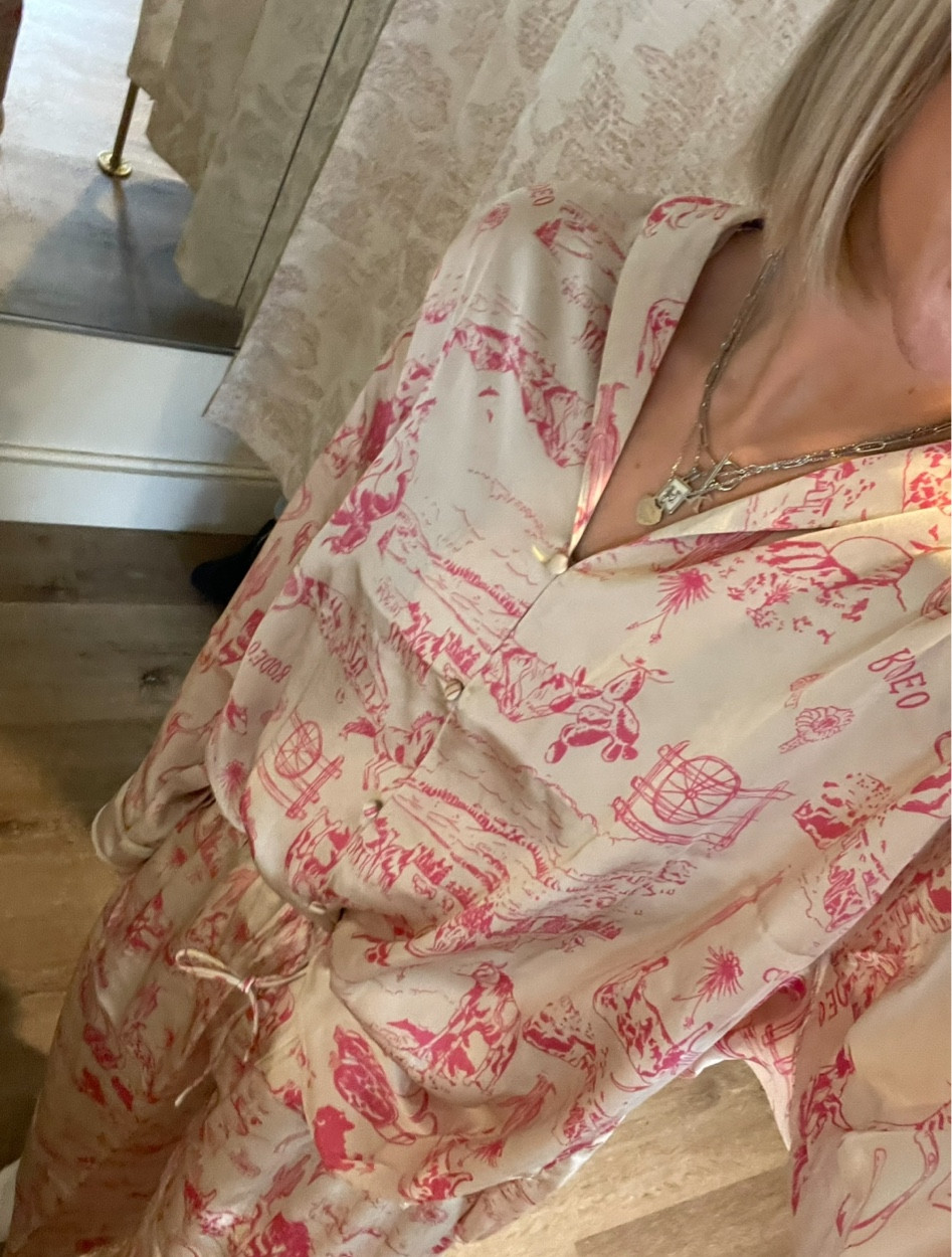 Pajama party!!!! 💕🌸💓 wearing size small 

#LTKSeasonal #LTKBeauty #LTKStyleTip