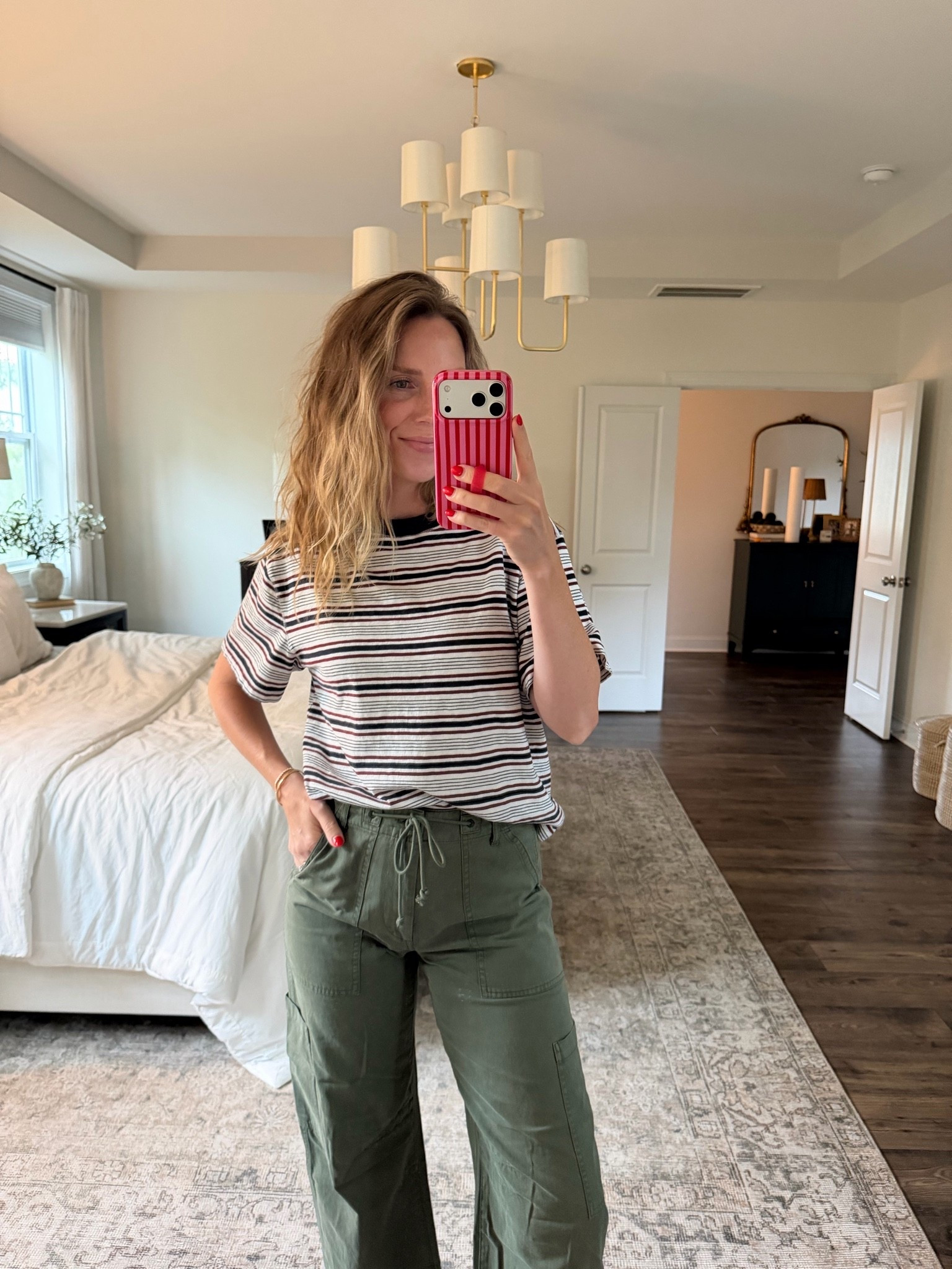 Love this fall color combo 👌🏼 wearing small in tee - pants fit TTS (26)