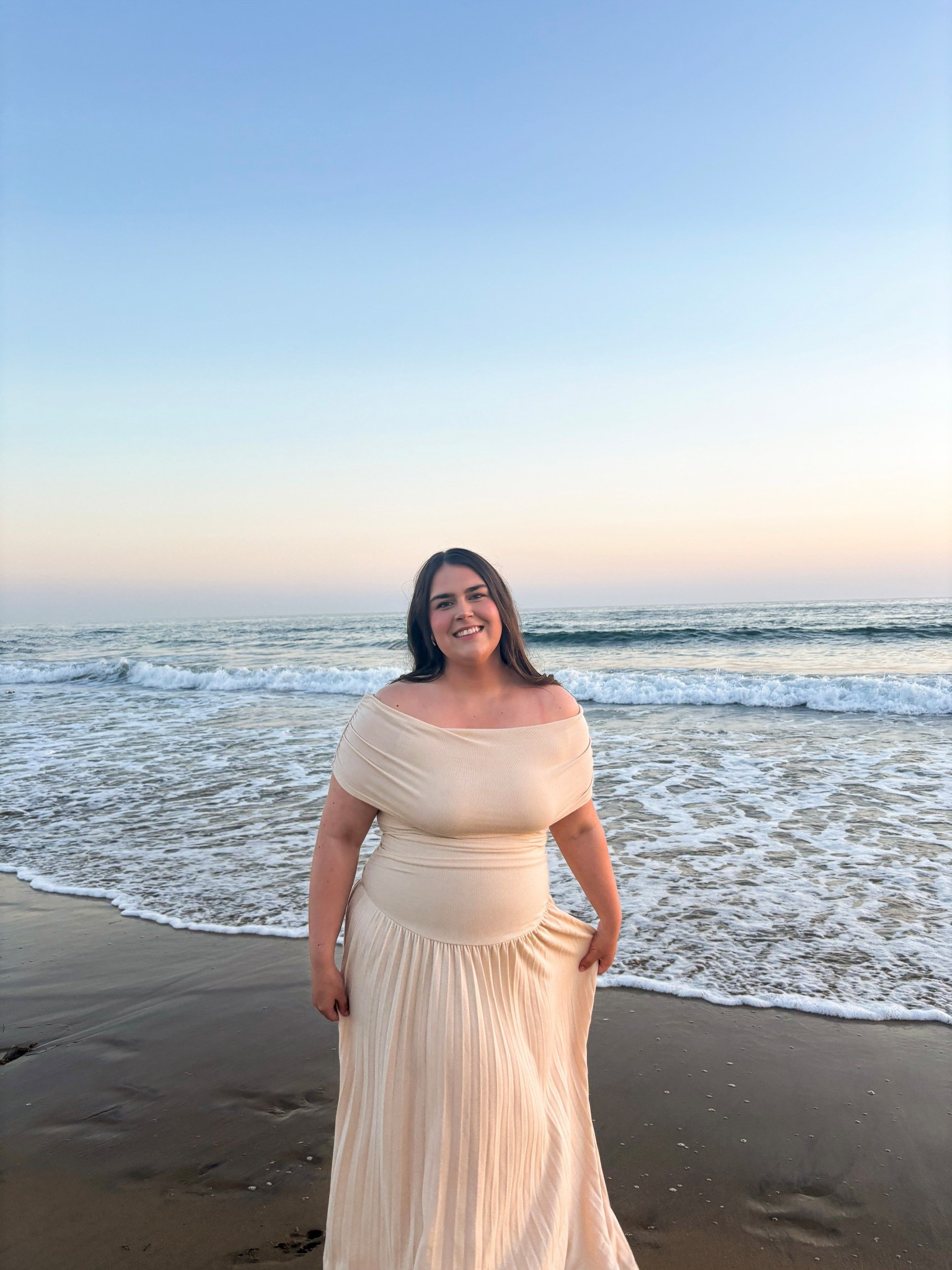 an iconic summer beach look 🐚. dress would be perfect for so many summer events #summerdress #vacationoutfit #vacay #summeroutfits

#LTKWedding