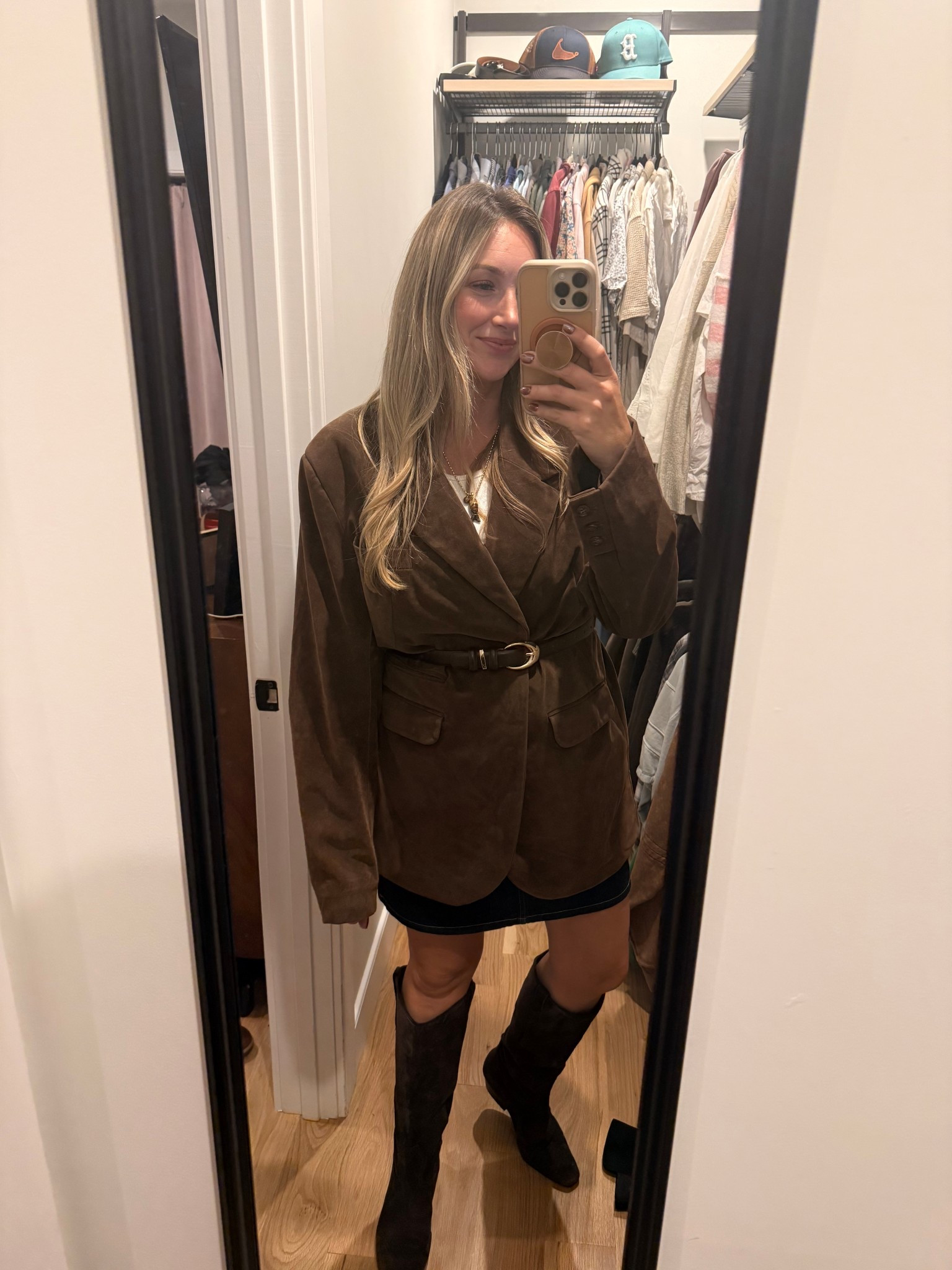 My outfit from last night! My blazer is $40 from the Nuuly resale program. Mine came brand new with tags though! 

#LTKStyleTip #LTKFindsUnder100 #LTKFindsUnder50