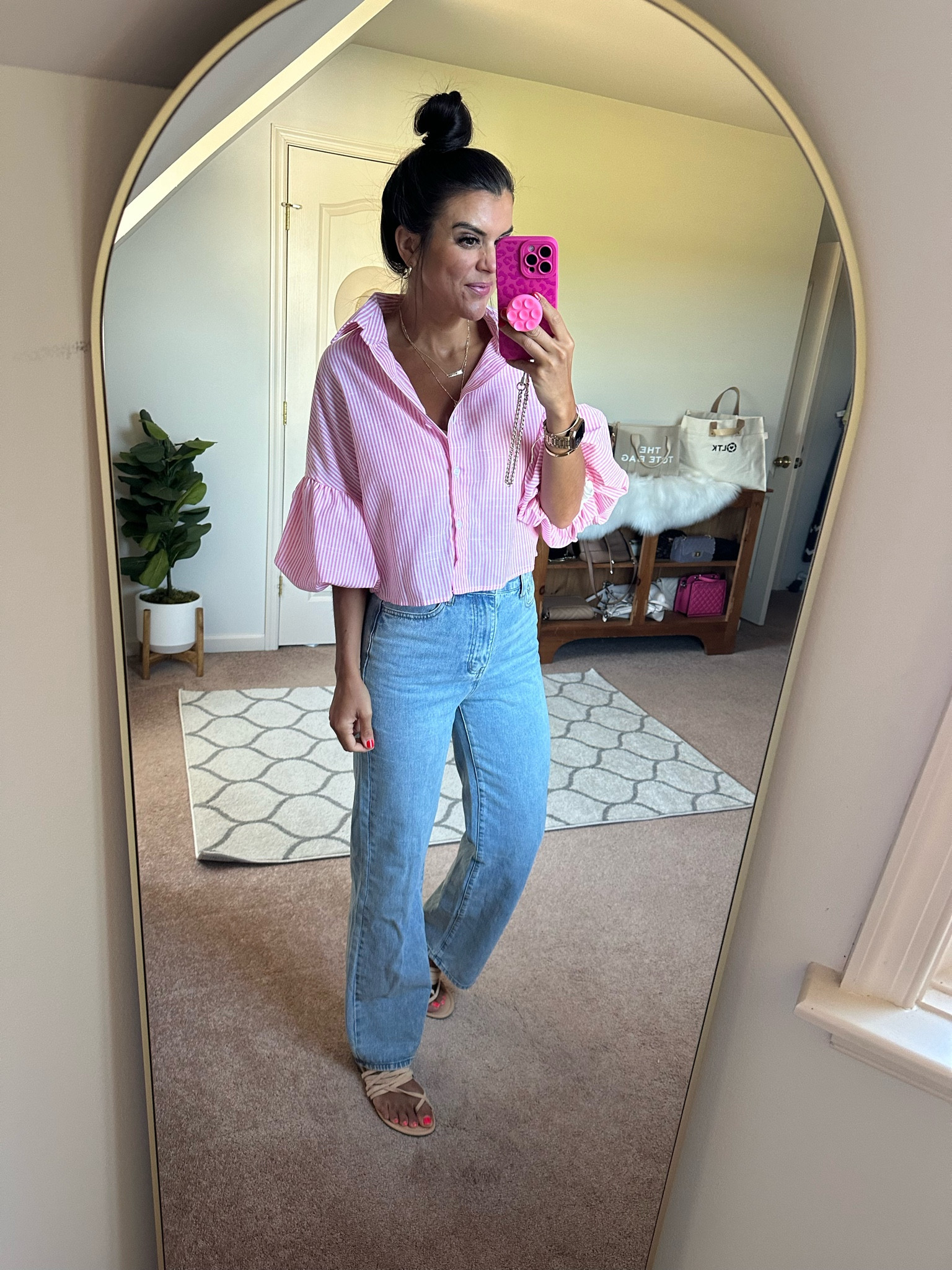 Love this puff sleeve blouse! I’m in a size small on both jeans and blouse!

#LTKSummerSales #LTKSeasonal #LTKFindsUnder100