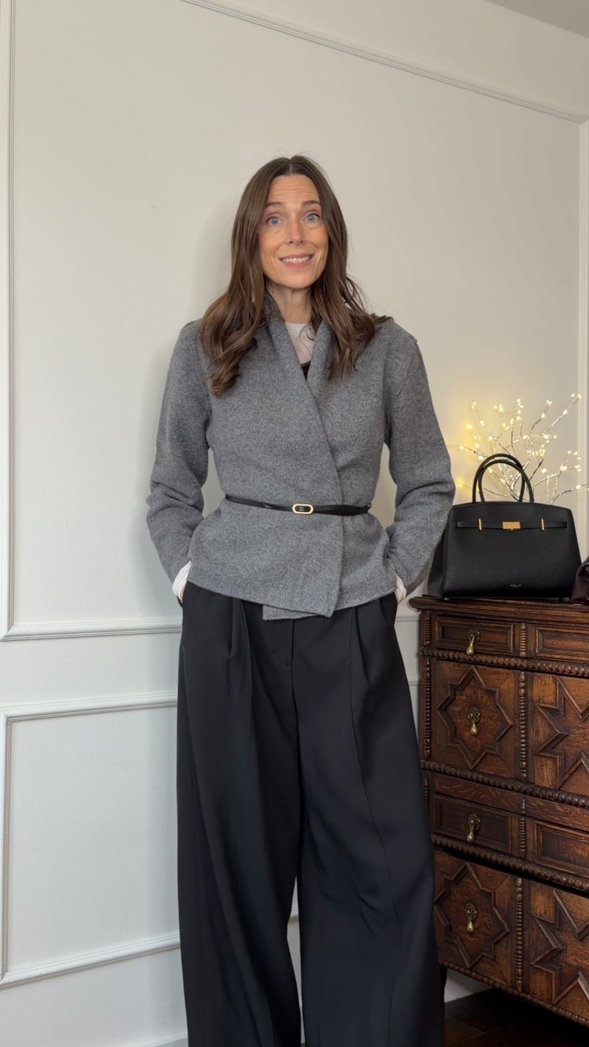 This cardigan is about to become my new personality. 

Grey wool cardigan, belted cardigan, black wool trousers, thermal t-shirtt

#LTKootd #LTKWorkwear #LTKOver40