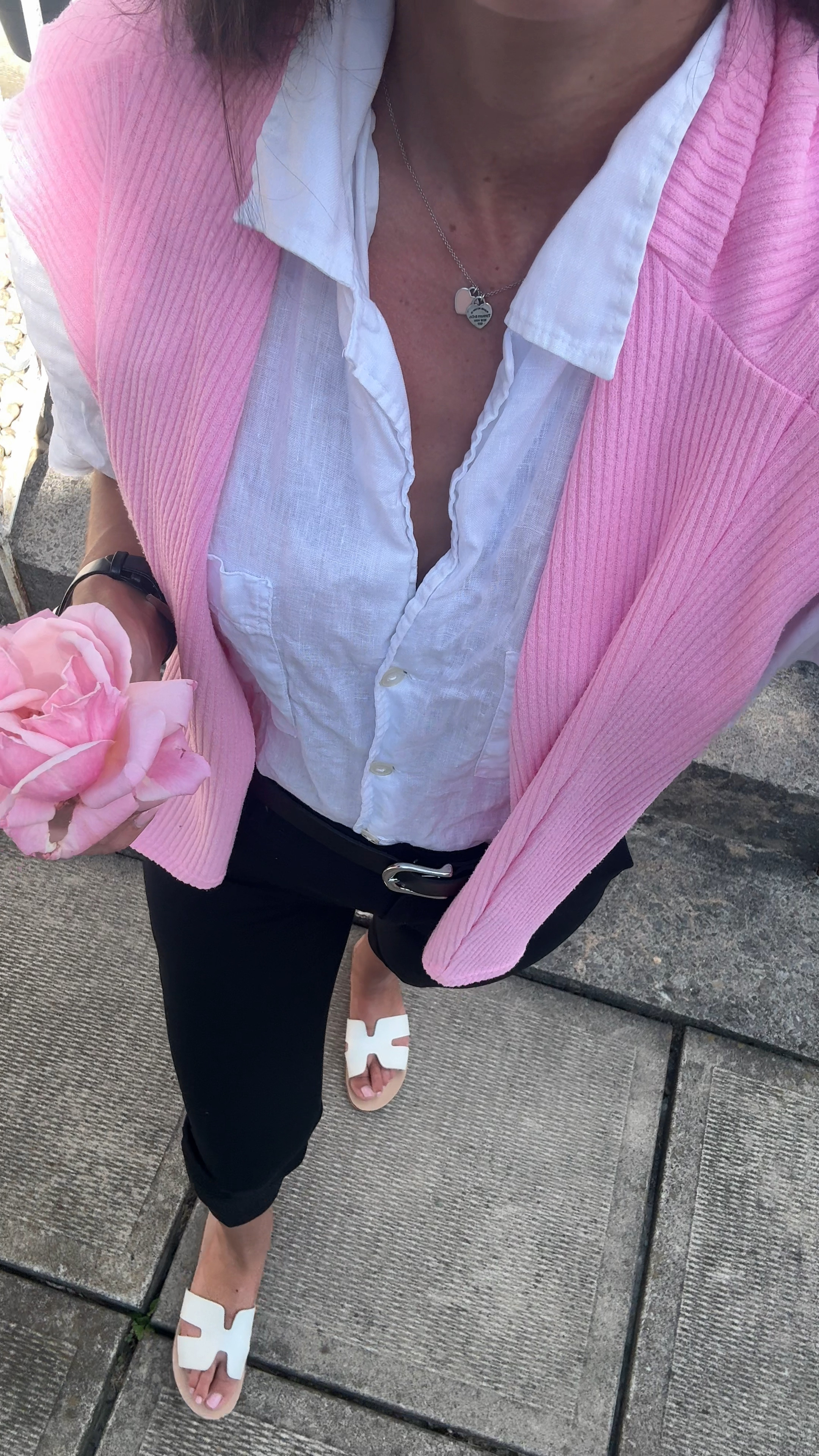 Cute chic outfit 


#LTKtravel #LTKstyletip #LTKsummer