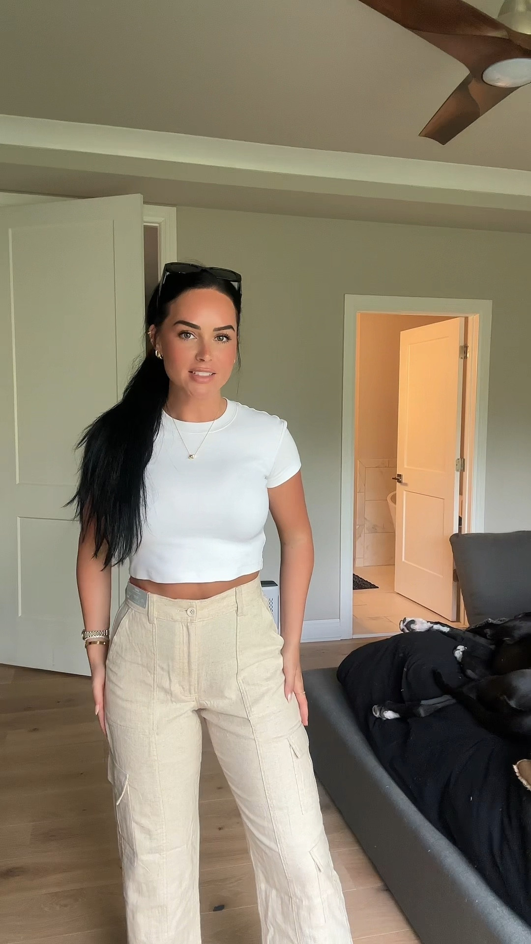 Size small top & bottom 
5’7, 145lbs, 32dd 

#LTKVideo #LTKworkwear #LTKstyletip