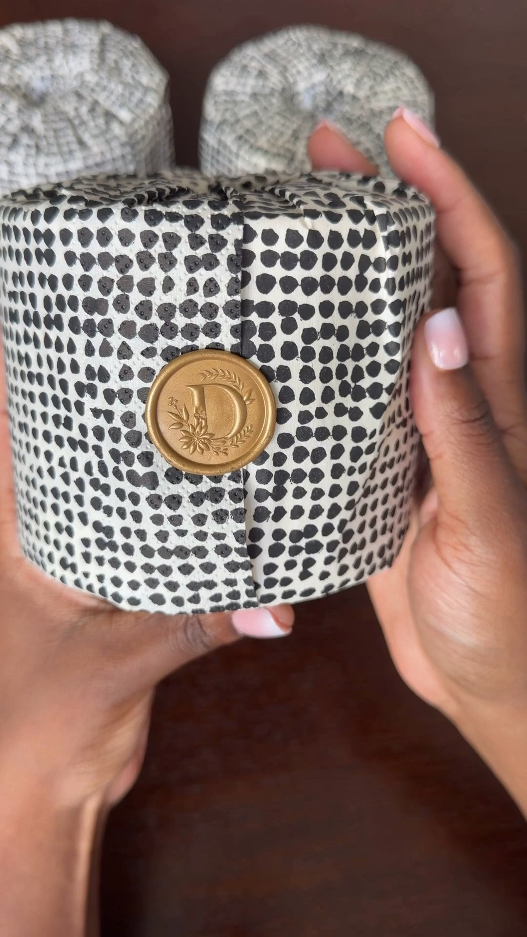 POV: your toilet paper has an aesthetic 😌✨#LTKunder50 #bathroomdecor #decorideas #hometok #bathroominspo #napkinstyling #toiletpaperhack #homedetails

#LTKHome #LTKHome