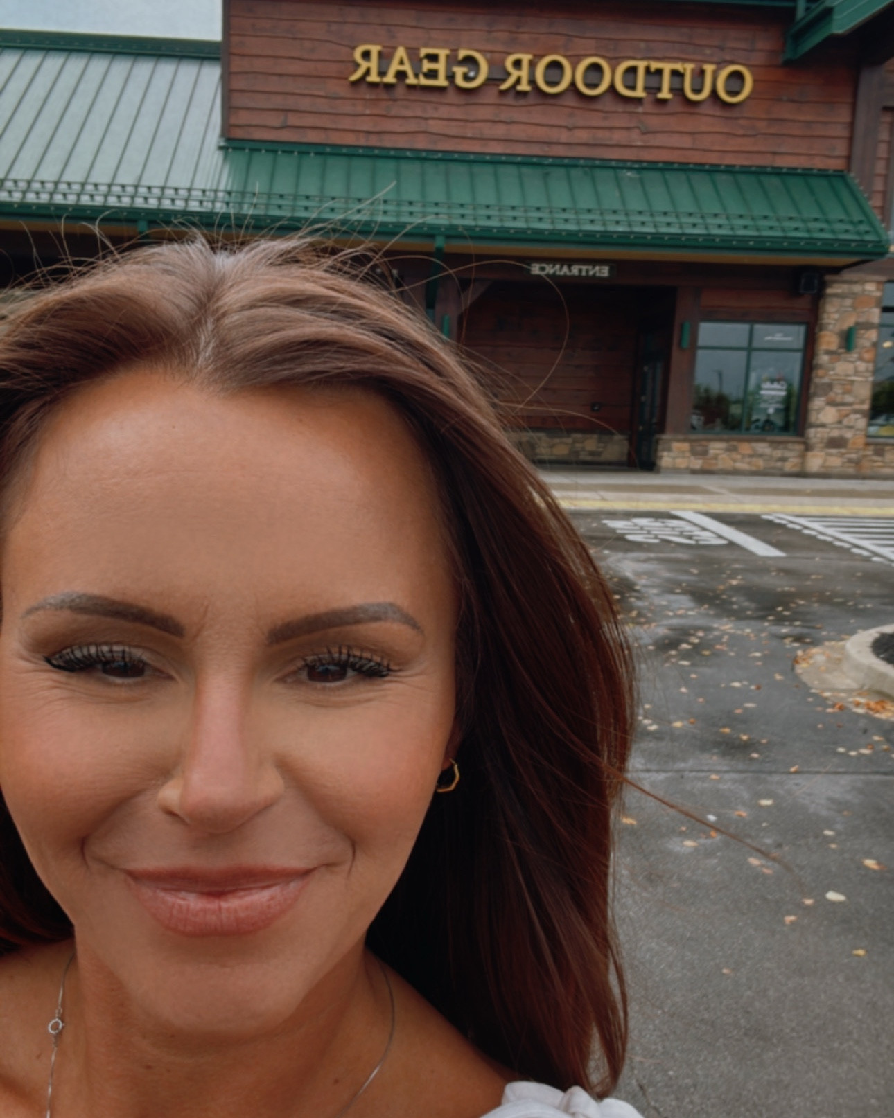 White rompers and dresses galore! I’m obsessed and can’t stop. Plus you add denim and I’m a true sucker for it 🤍


Date night outfit 
Country concert outfit 
Summer outfit 
Vacation ootd 
White denim
White romper 



#LTKStyleTip #LTKBeauty #LTKParties