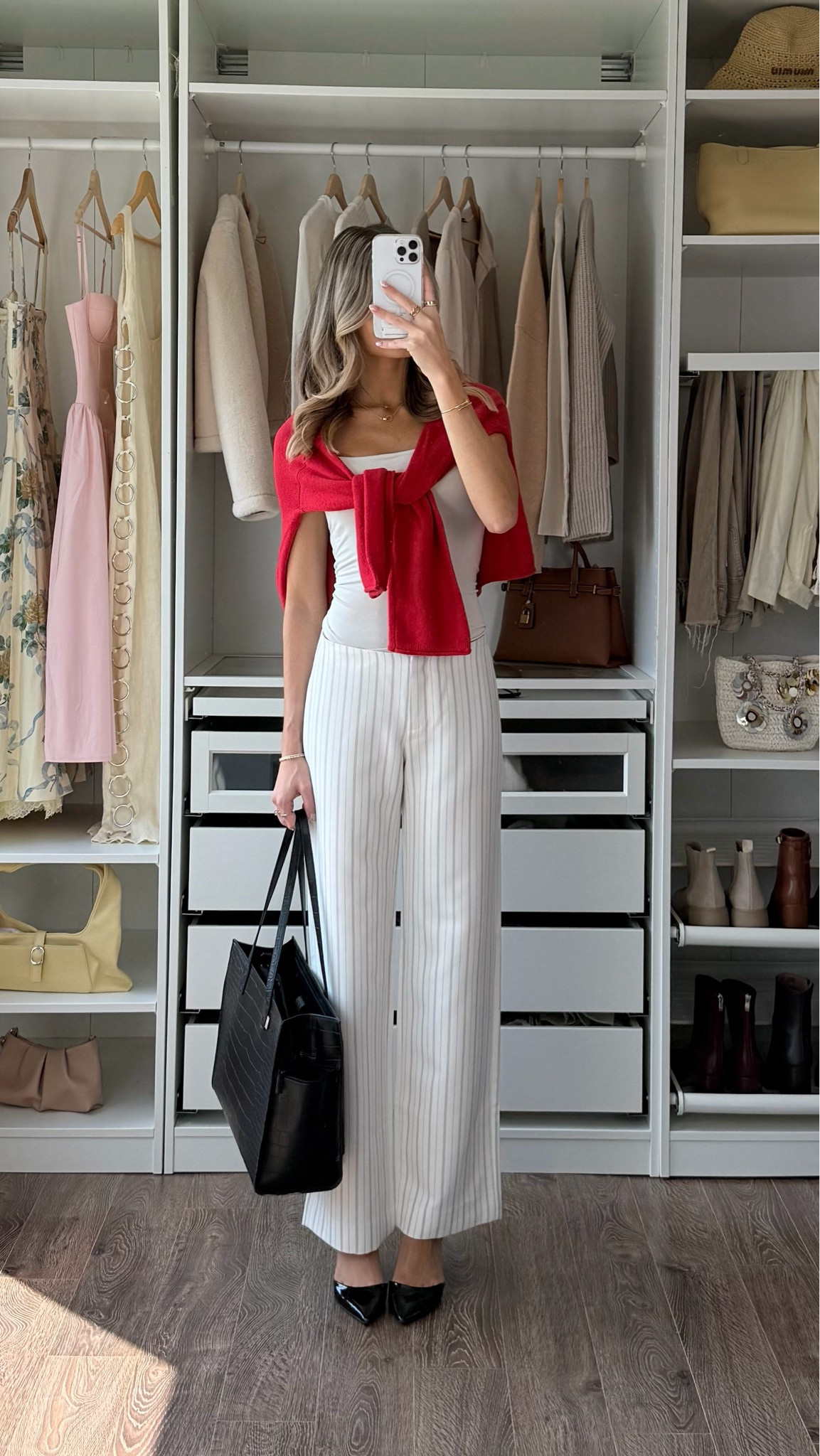 @abercrombie corporate business casual outfit