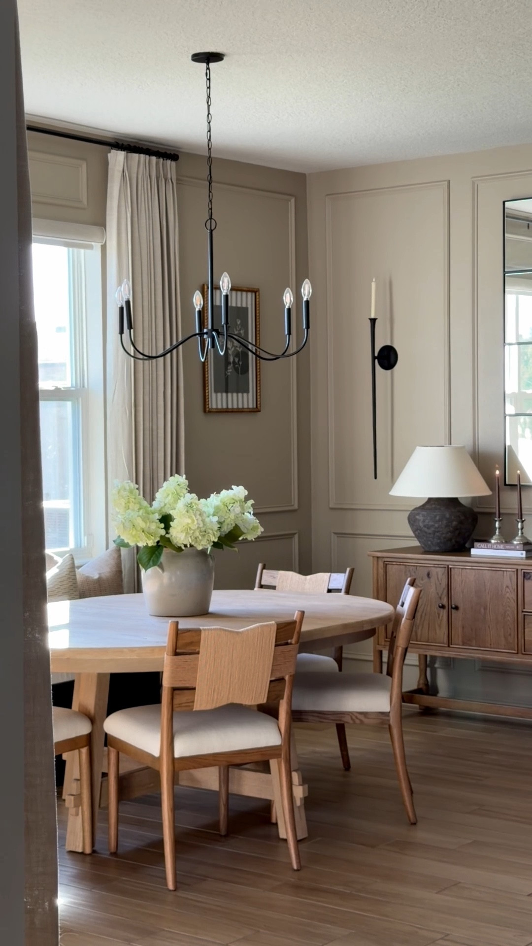 The most asked question about my breakfast nook = the wall color.

Ivory Brown by @valsparpaint code 6006-1C

It’s a warm brown-beige and it completely changed how cozy this room feels.

Save this if you’re tired of flat beige and want something warmer 🤎

#paintcolor #breakfastnook #lowes #diyproject #accentwall

#LTKHome