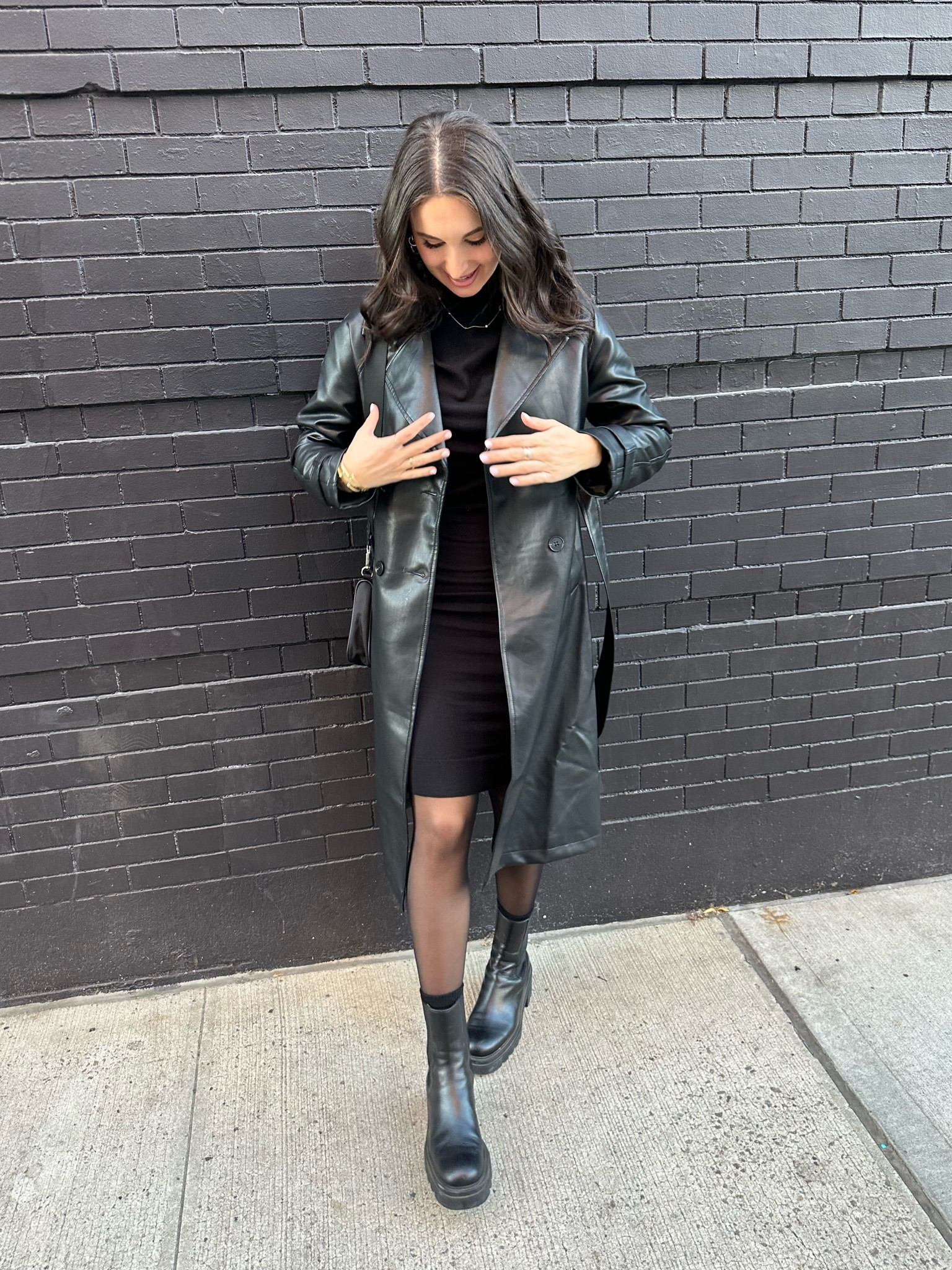 Obsessed with an all black look and this trench makes it even better 🖤#LTKstyletip #LTKHoliday

#LTKSeasonal