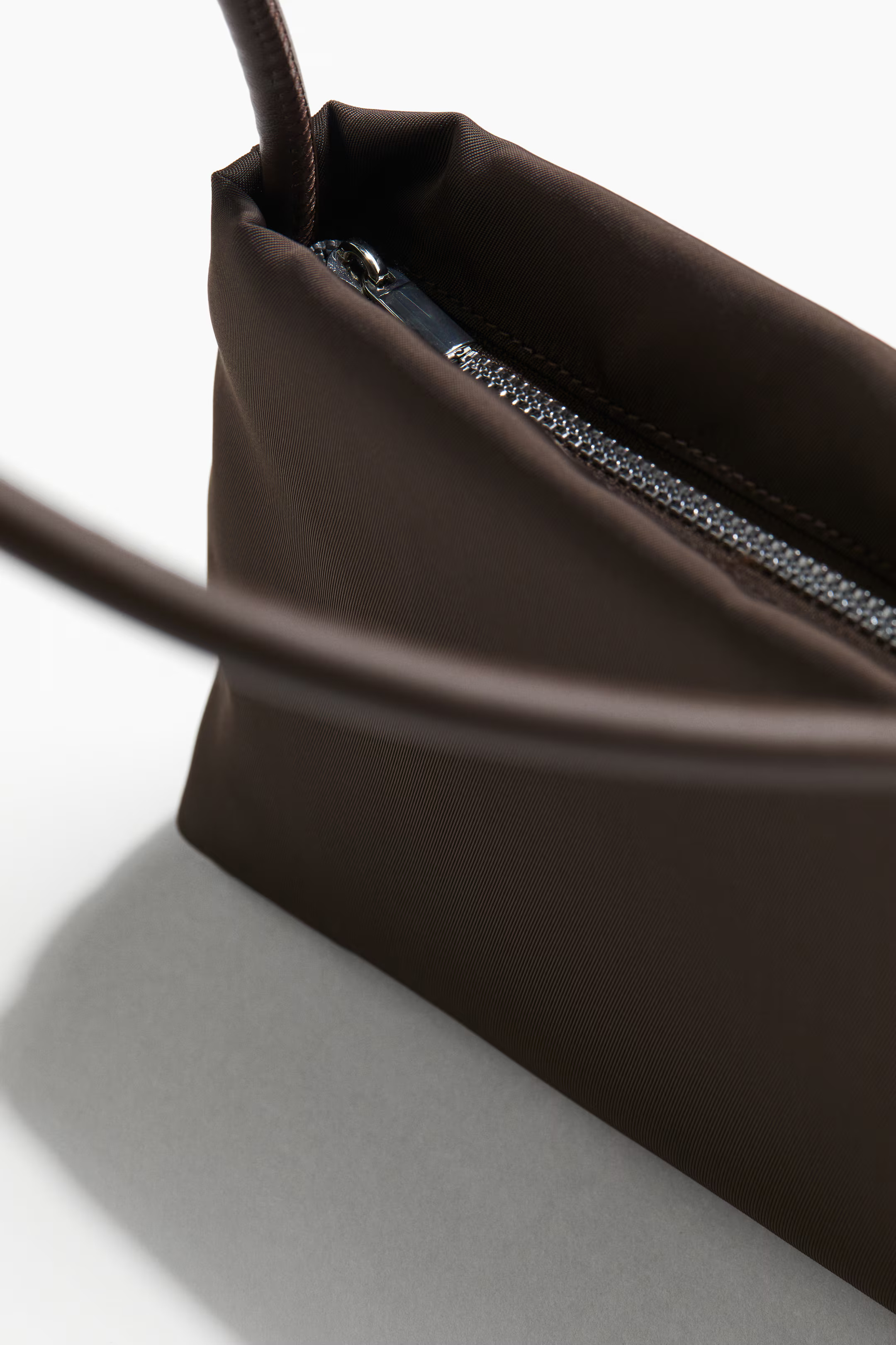 Bolso de hombro pequeño | H&M (FR, IT, ES, PT, BE)