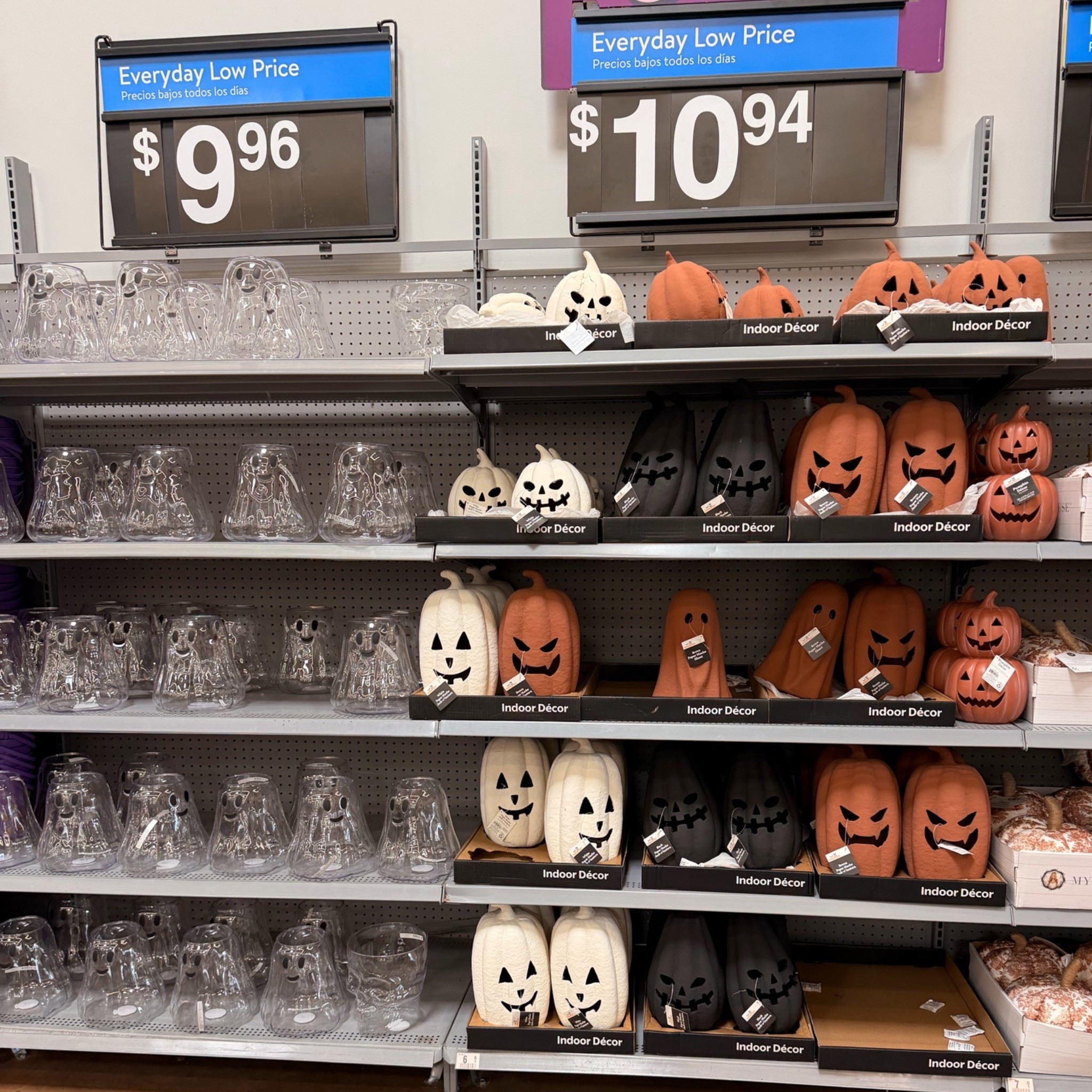 NEW at @Walmart 

#halloween #falldecor #homefinds #halloweendecor #terracottapumpkin #terracotta #affordablefinds #walmartfinds #newatwalmart #topseller #homedecor #walmarthalloween #walmartfalldecor

#LTKHome #LTKSeasonal #LTKdayinmylife