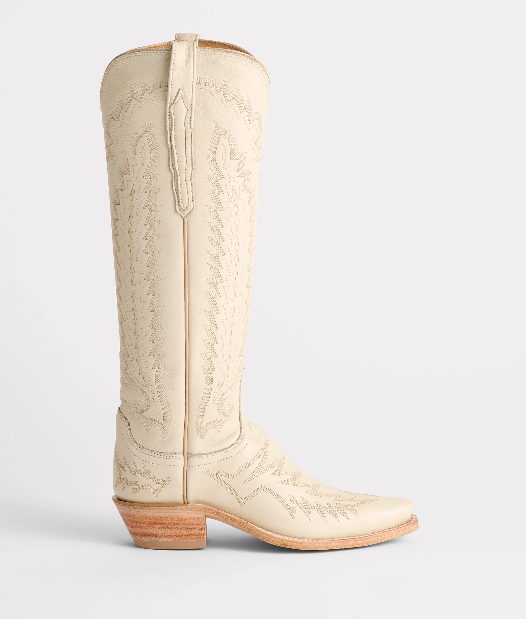 Priscilla :: Glitz Cream 8.5 / C / Regular | Lucchese Bootmaker