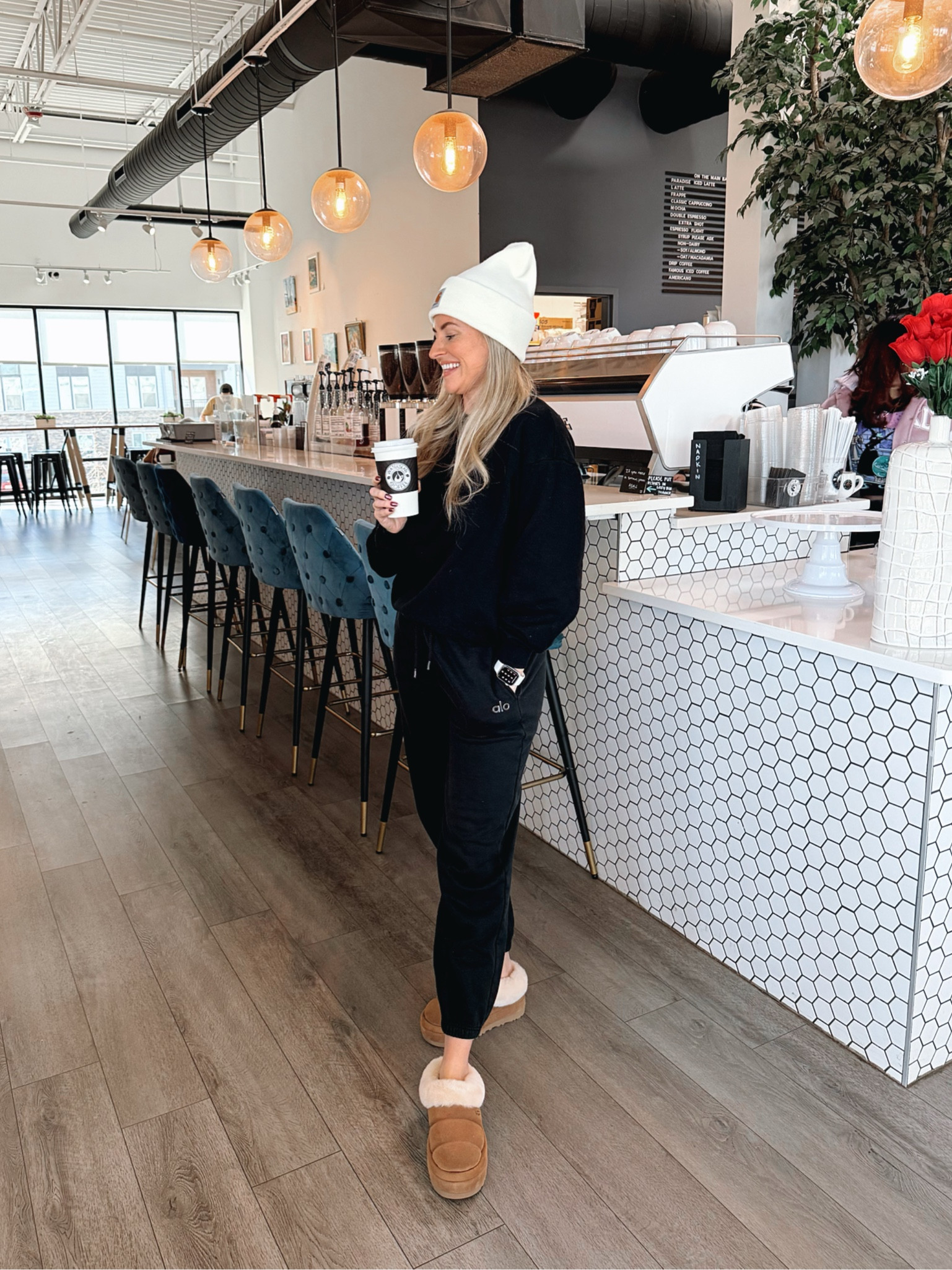 Winter comfy casual women’s outfit sweatsuit 

#LTKFitness