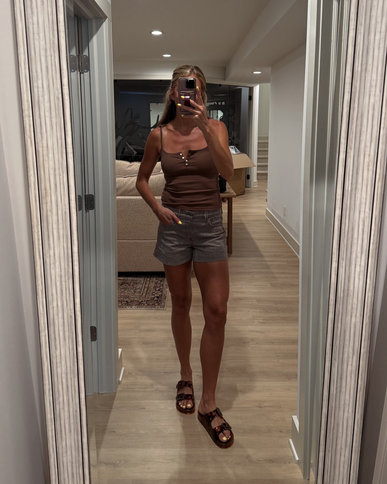 My outfit I wore today working from home during the summer. Shorts and tank run tts 
Small in top and its padded/bra free 
28 in shorts 
Size up half size in @dolcevita slides


@abercrombie

#LTKootd #LTKxAbercrombie
