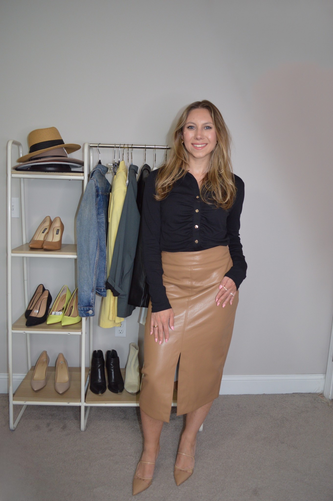 Love this leather skirt and button down for work!

#LTKShoeCrush #LTKStyleTip #LTKWorkwear